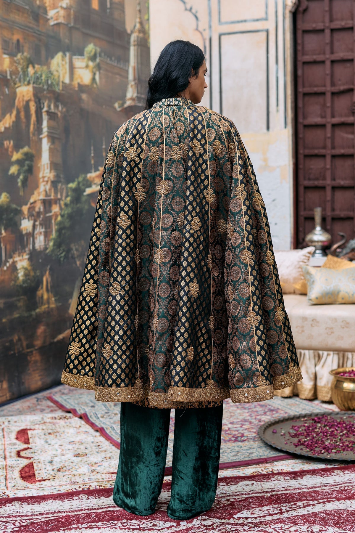 Vajra Sherwani Set