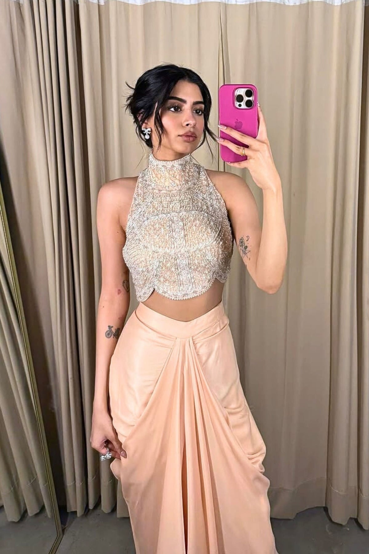 Khushi Kapoor in Mala And Kinnary