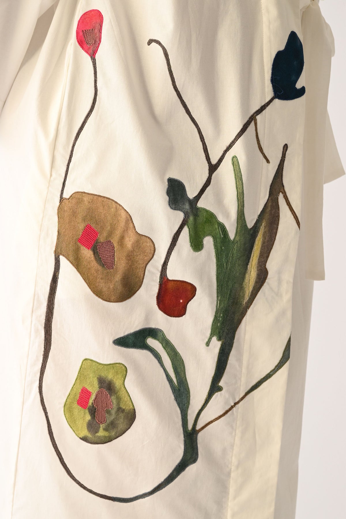 Botanica Ivory  Sky Applique Shirt