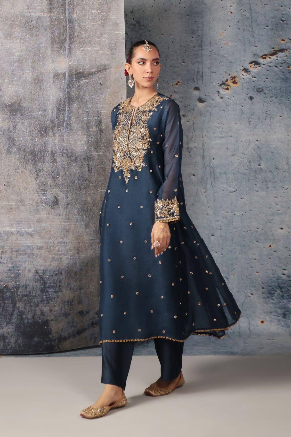 Blue Long Pheran Kurta Set
