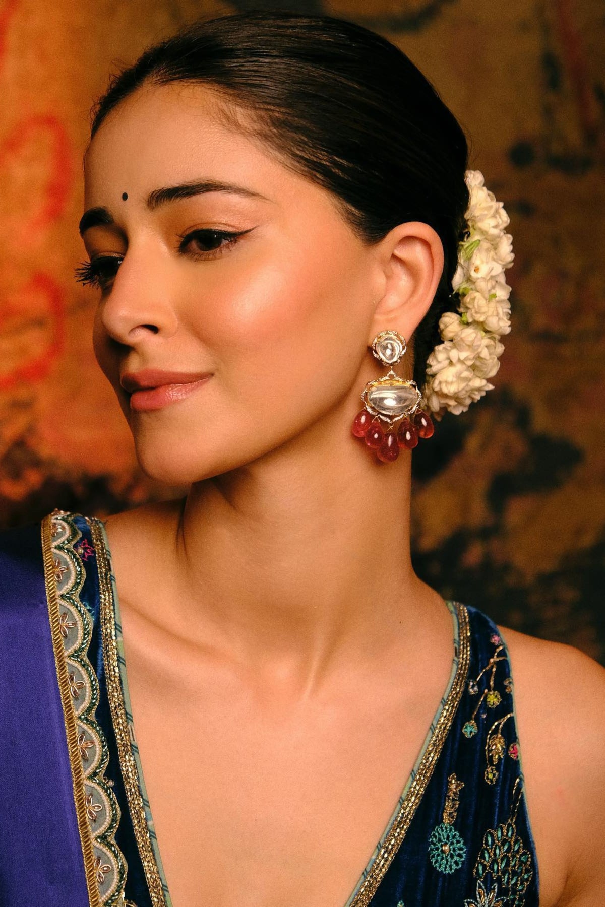 Ananya Panday in Rajiramniq