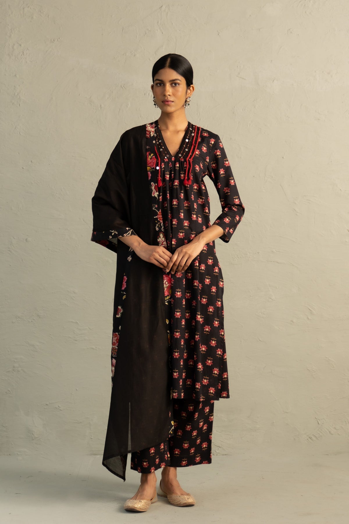 Black V-Neck Kurta Set