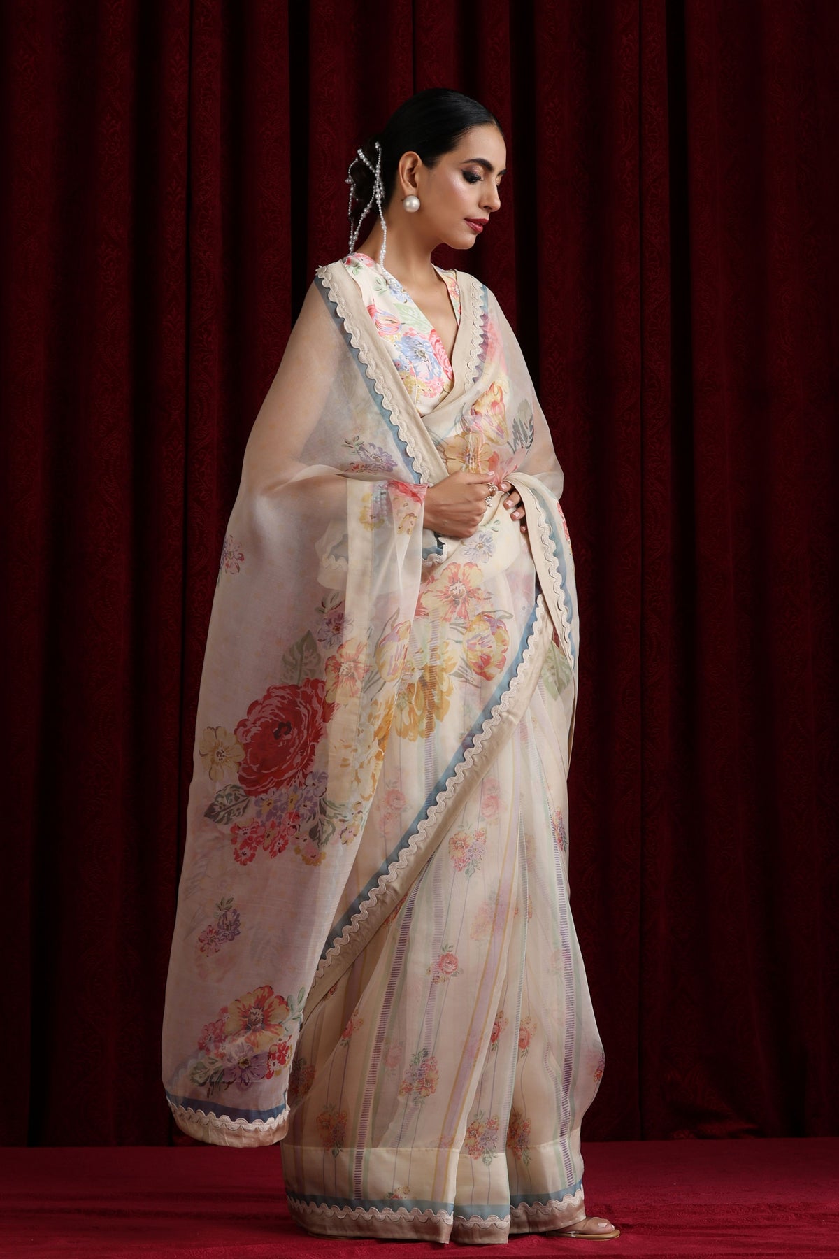 Mohtarma&#39;s Rose Garden Saree