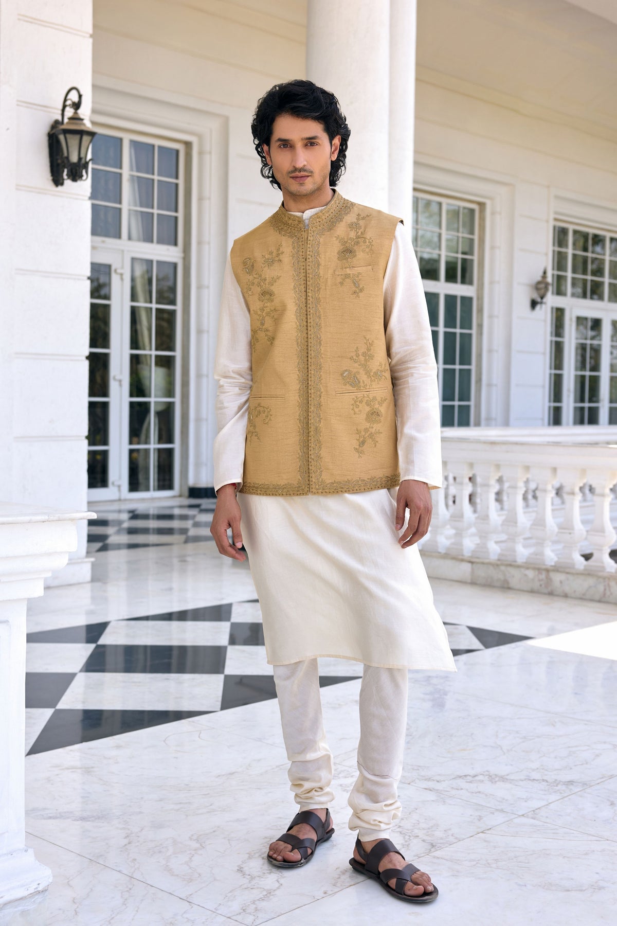 Nazeer Textured Bandi Set