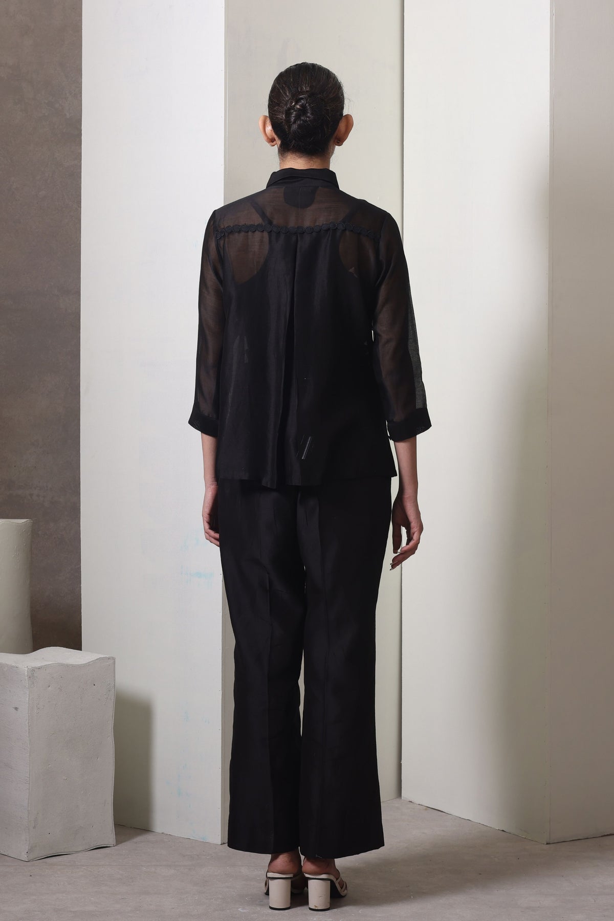 Ellipse Shirt and Linear Pants