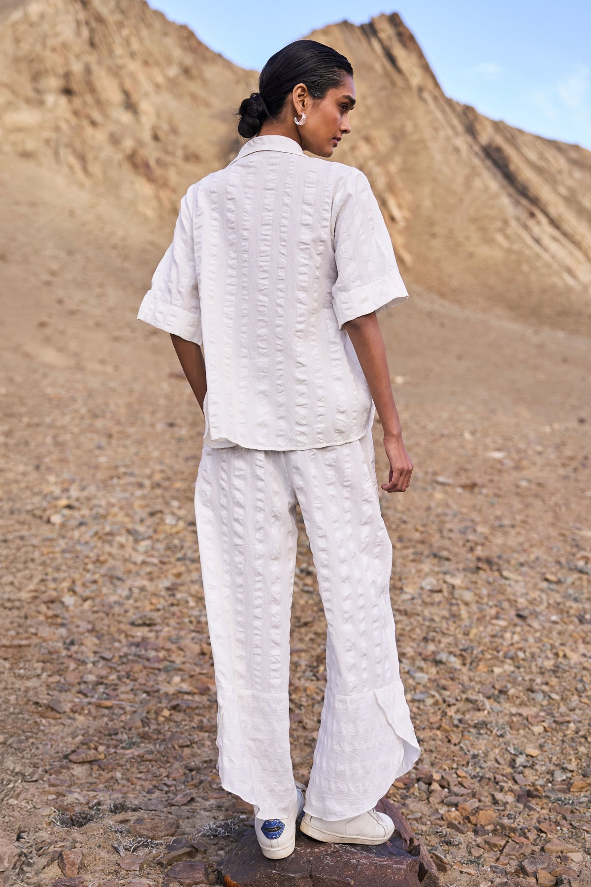 Asymmetric Hem Side-tie Set