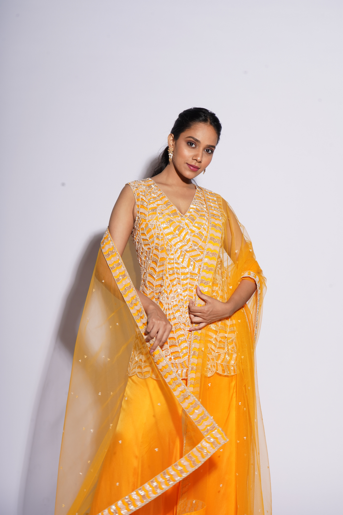 Sai Sharara Set