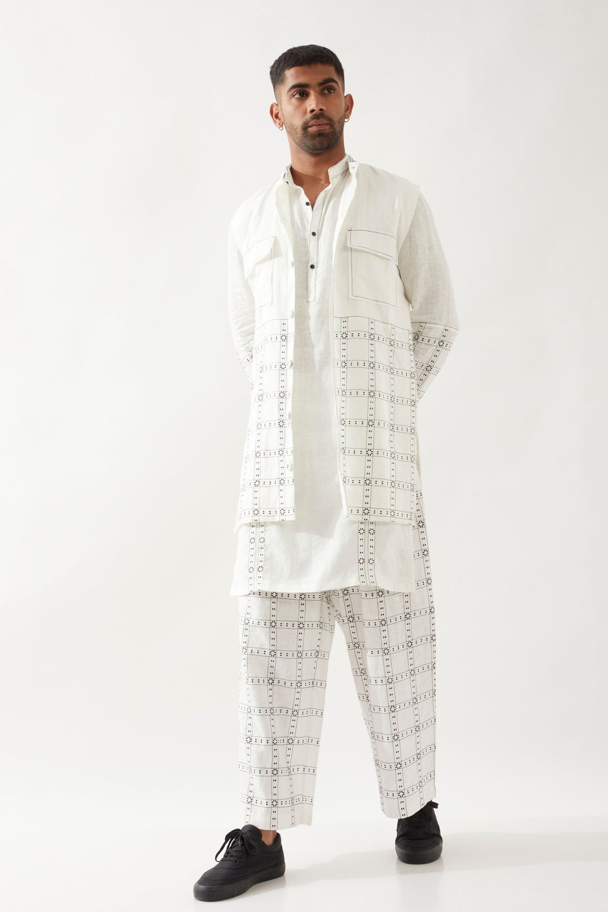 Zane Regal White Bandi Set