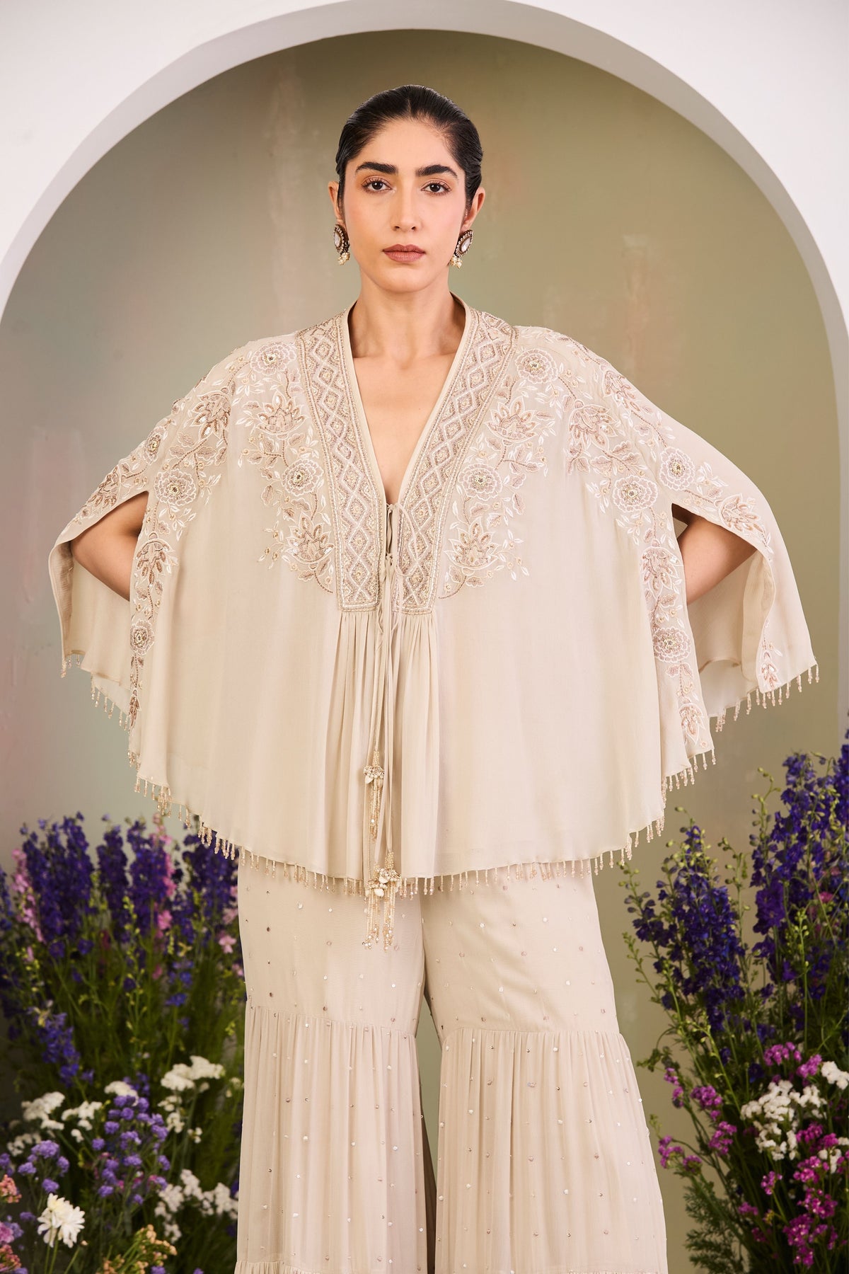 Asya Cape Set