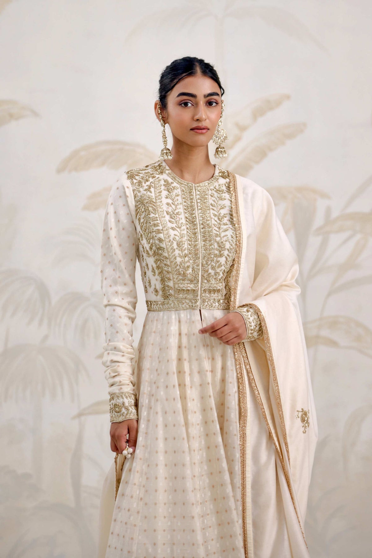 Shyam Narayan Prasad - Ivory Anarkali Set - Elahe Shyam Narayan Prasad - Ivory Anarkali Set - Elahe