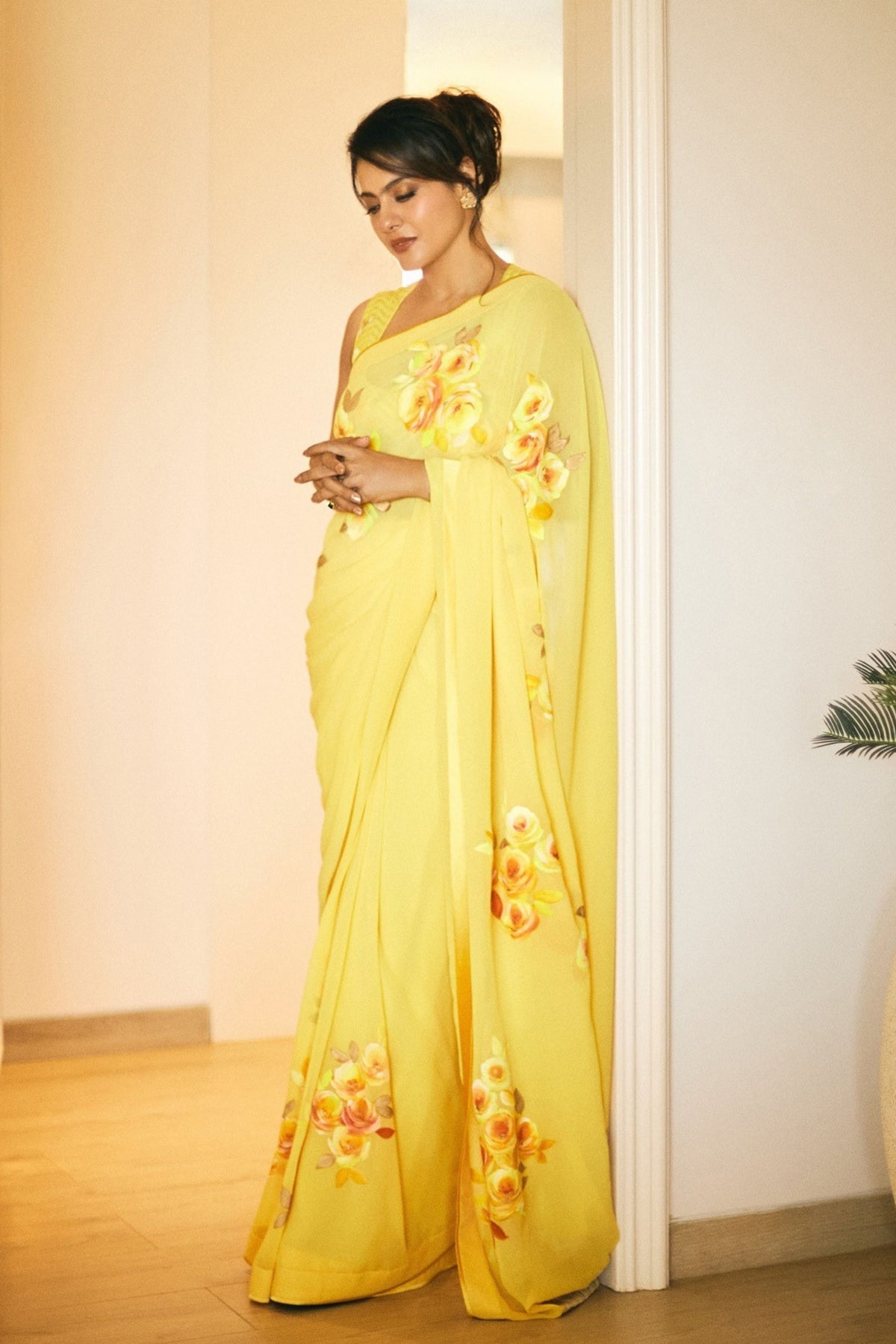 Kajol Devgan in Devnaagri