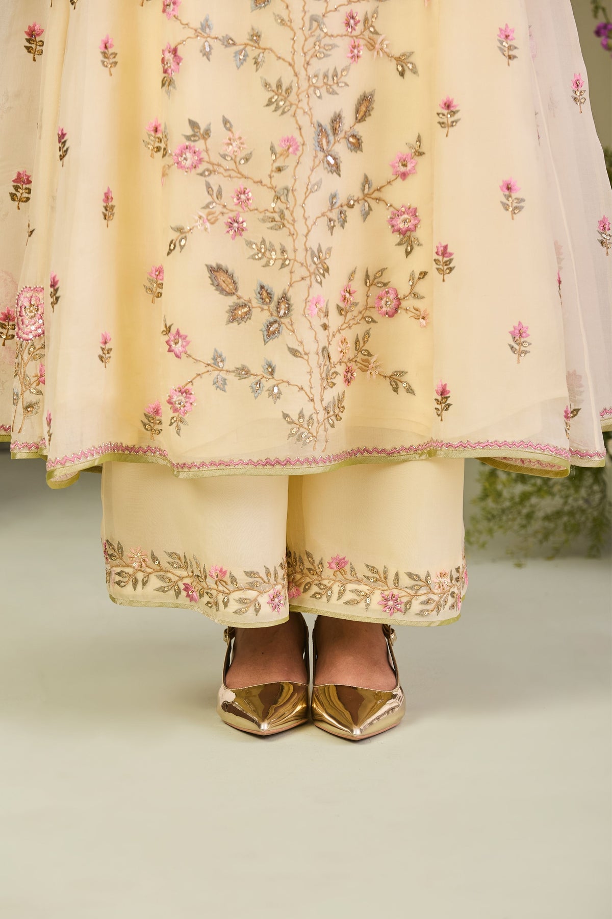 Ajoor Anarkali Set