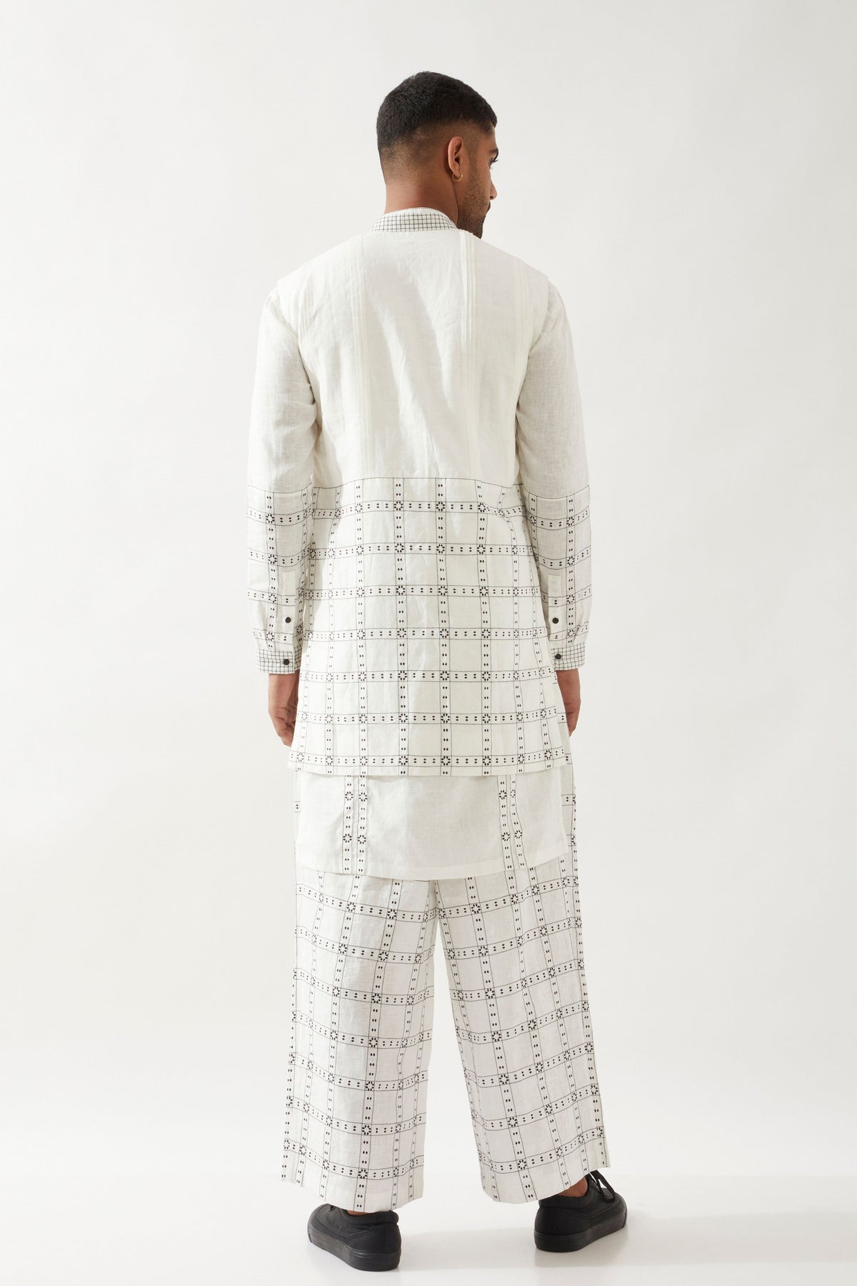 Zane Regal White Bandi Set