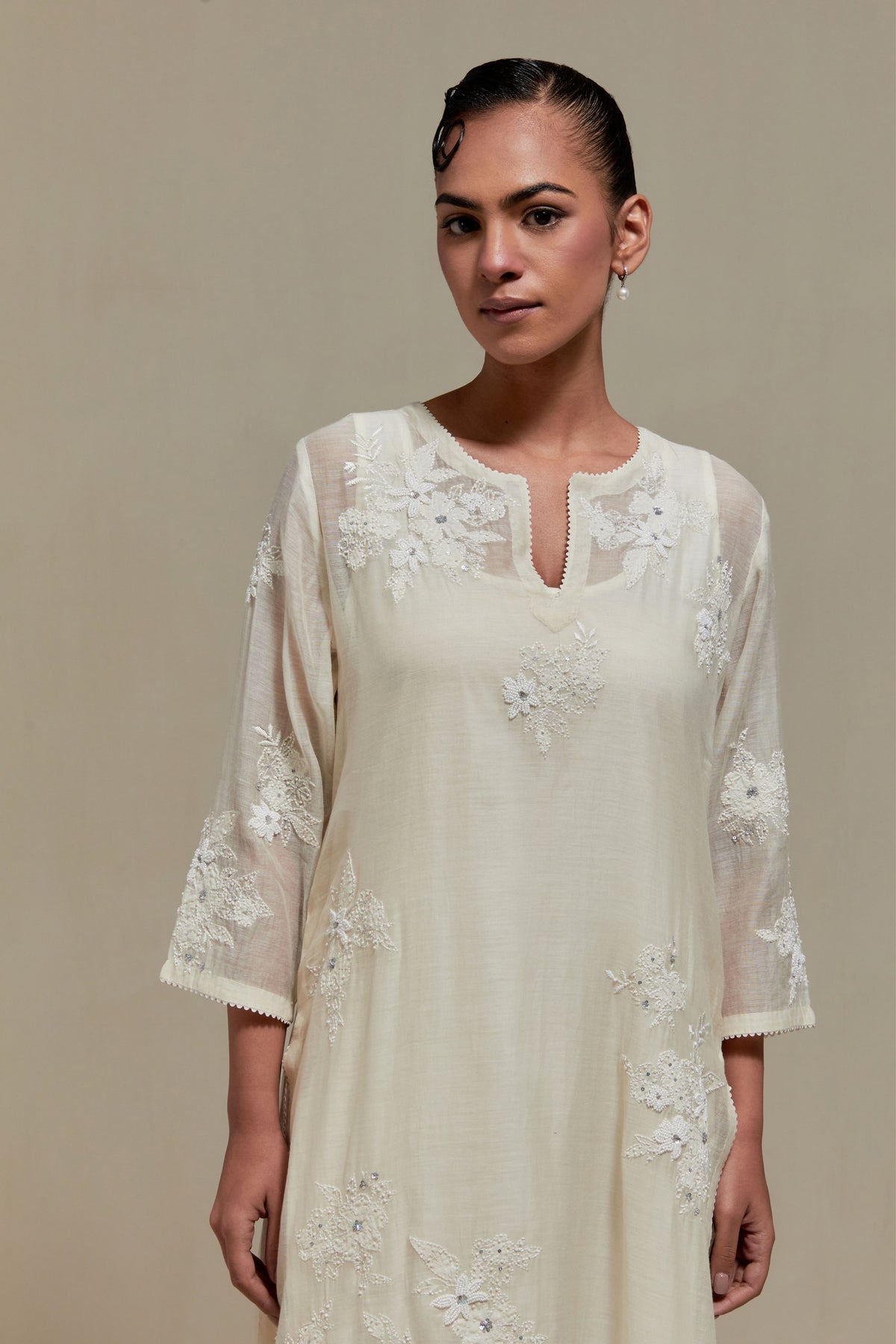 Off White Floral Kurta Set