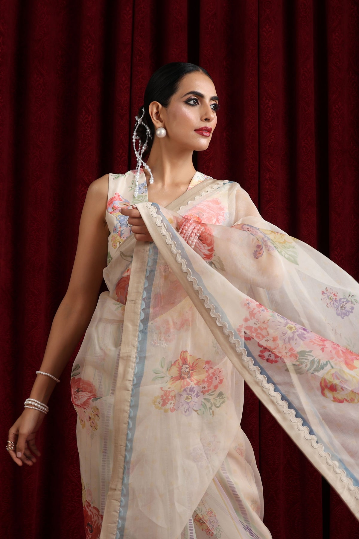 Mohtarma&#39;s Rose Garden Saree