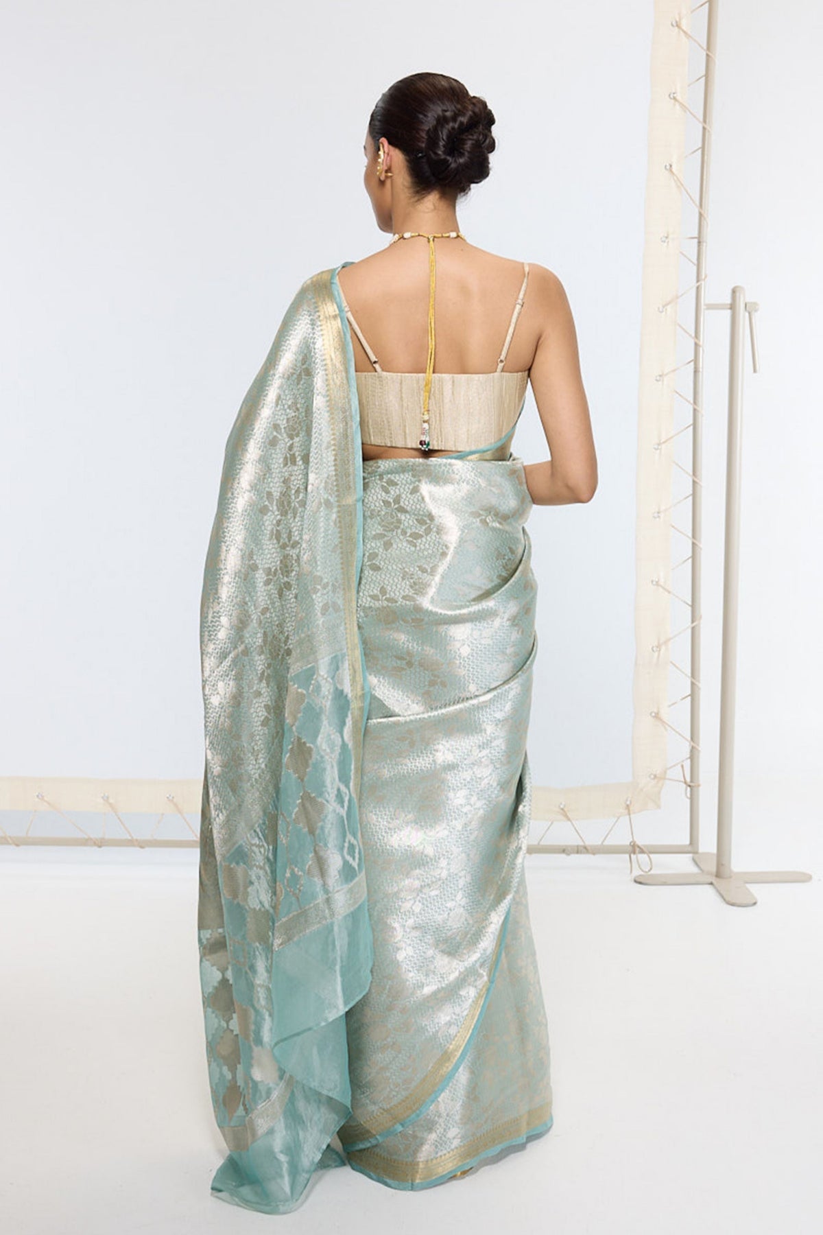 Handwoven Sea Green Tissue Saree