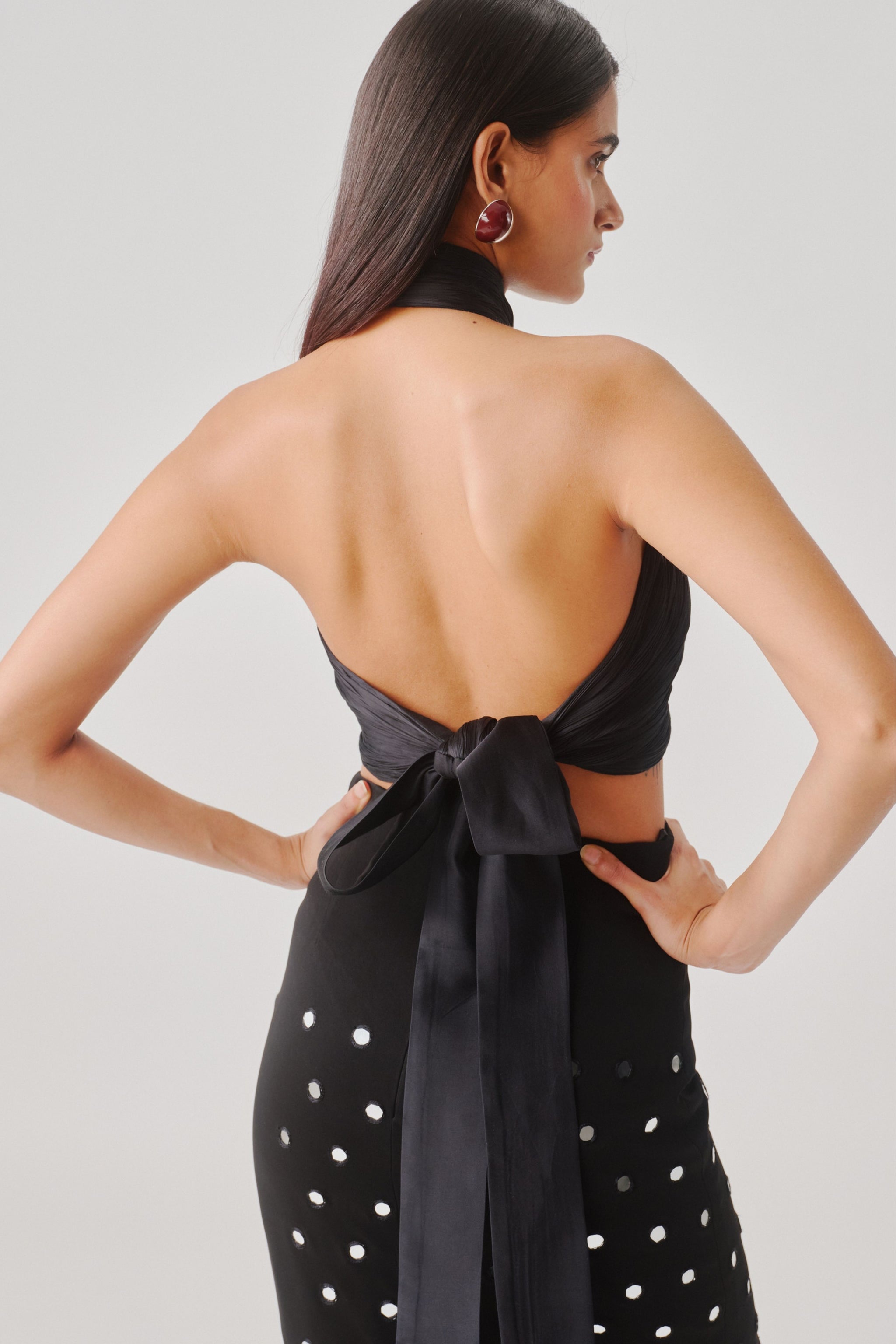 Aroka - Hope Halter Neck Top in Black - Elahe