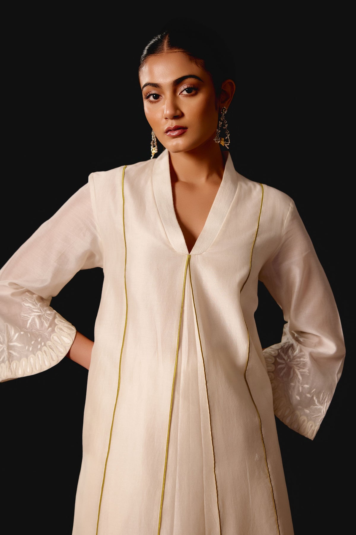 Embroidered Silk Chanderi Kurta Set