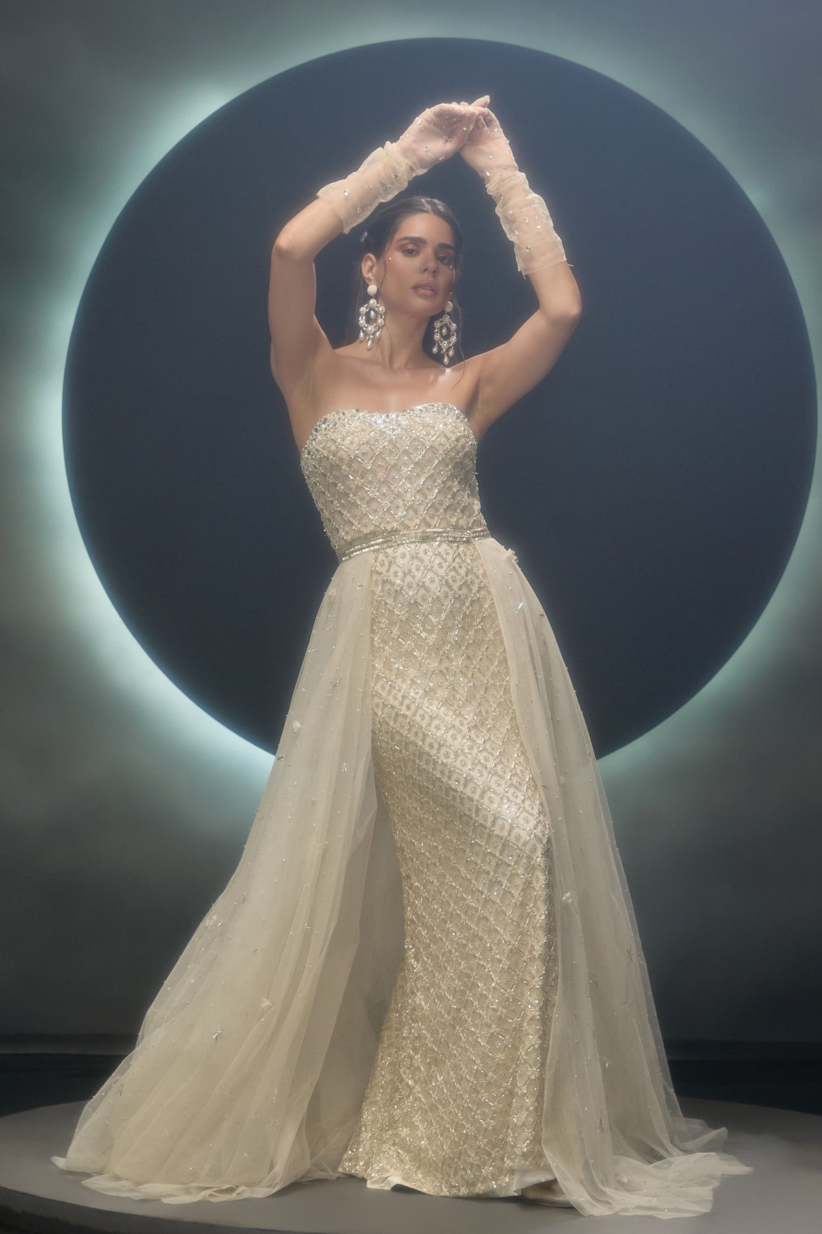 Radiara Gown