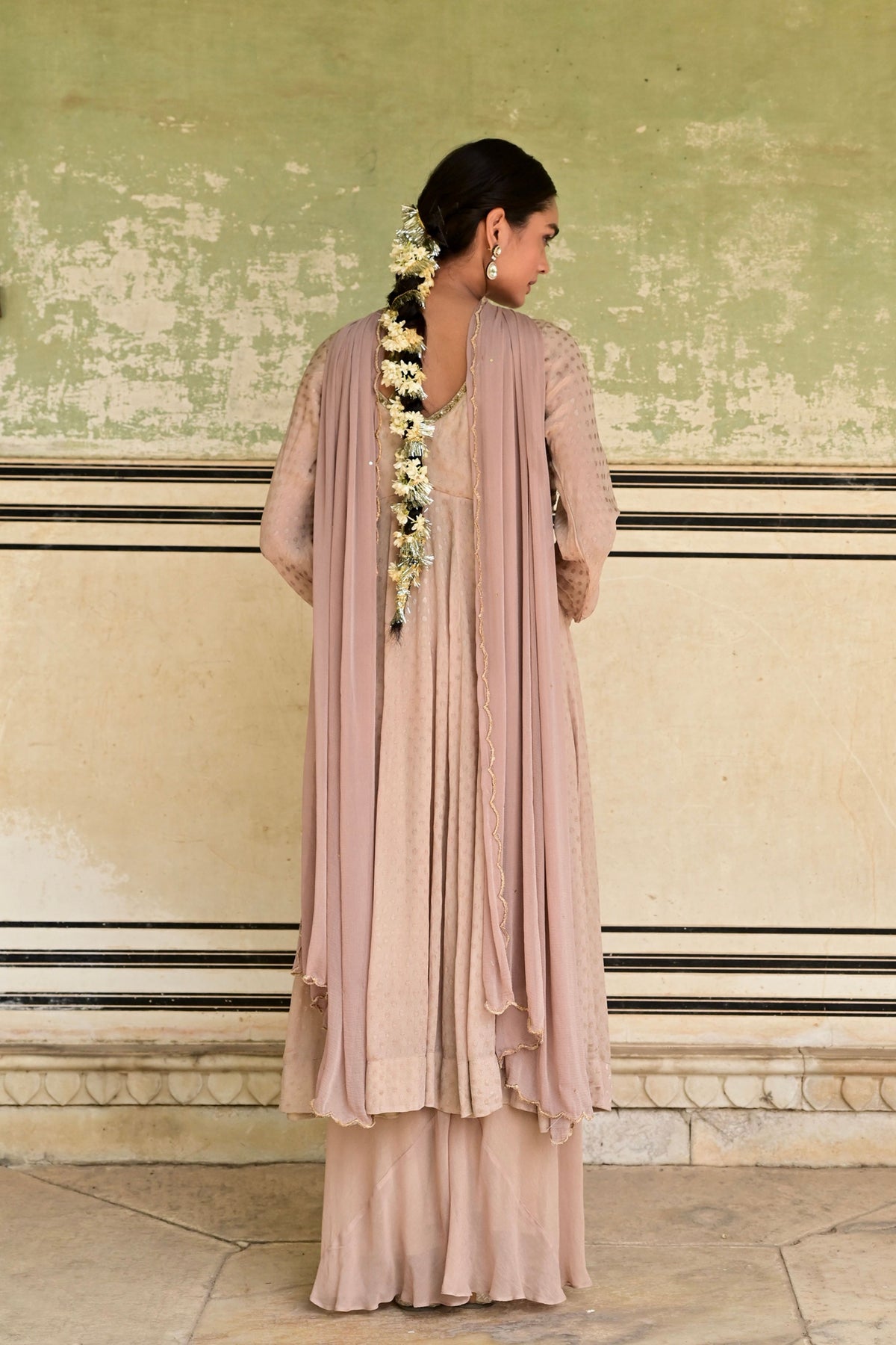 Gulnaar Kurta Set