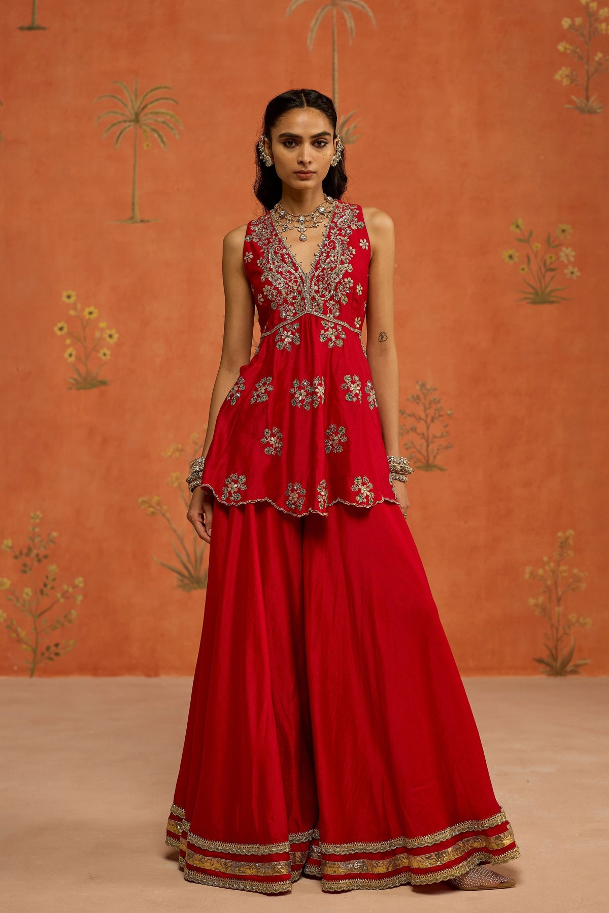 Yuvika Sharara Set