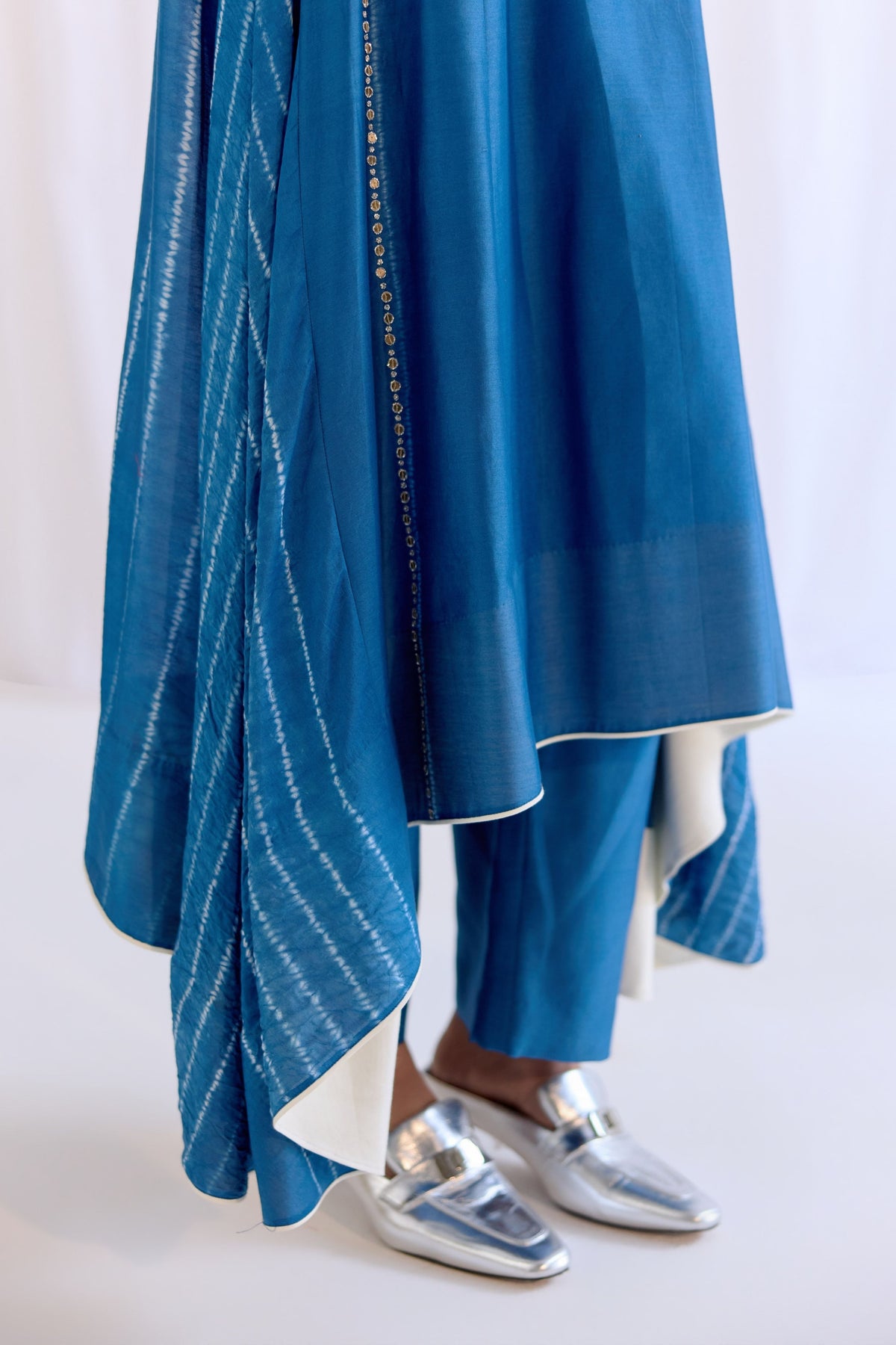 Neelaya Kurta Set