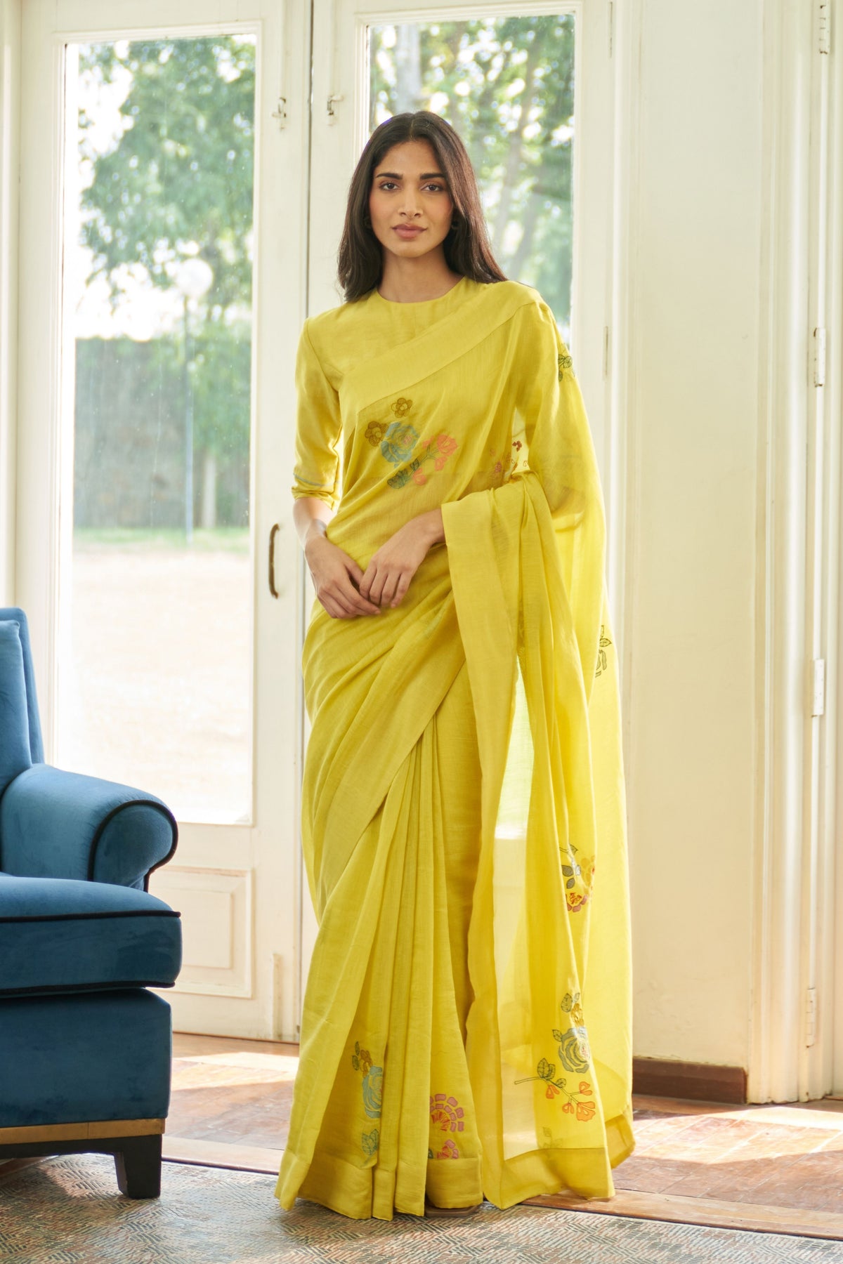 Daffodil Floral Applique Saree