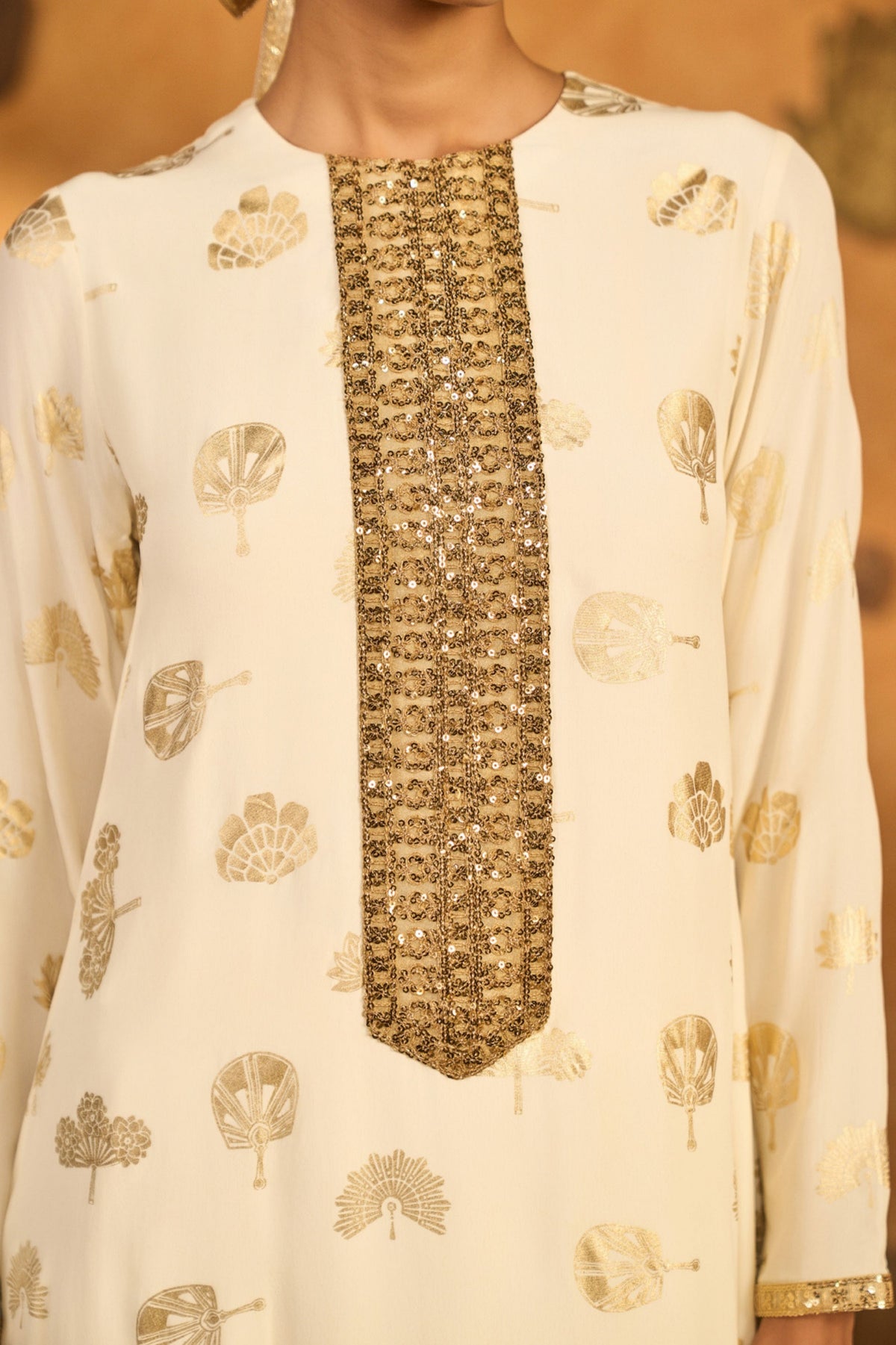 Ivory Windrose Kurta Set