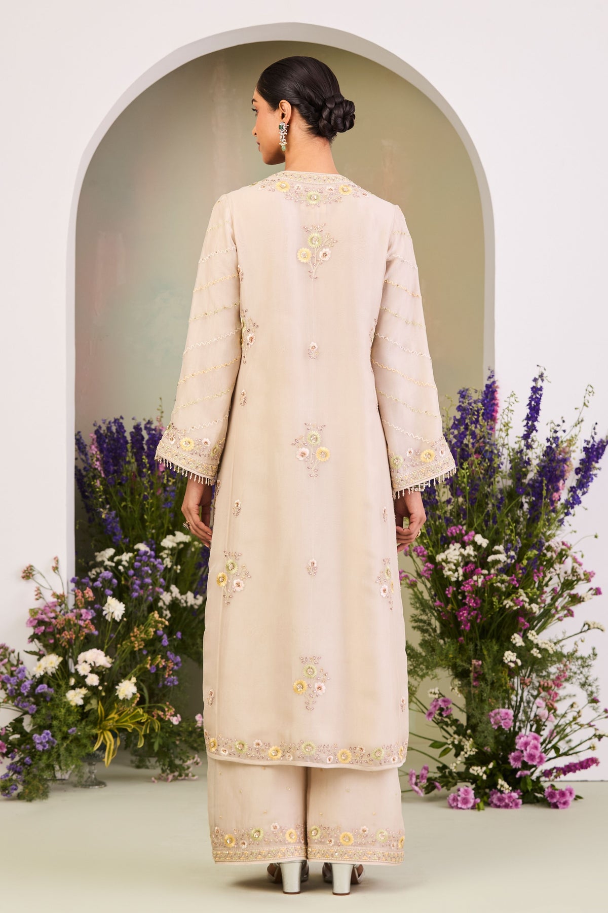 Afiya Kurta Set