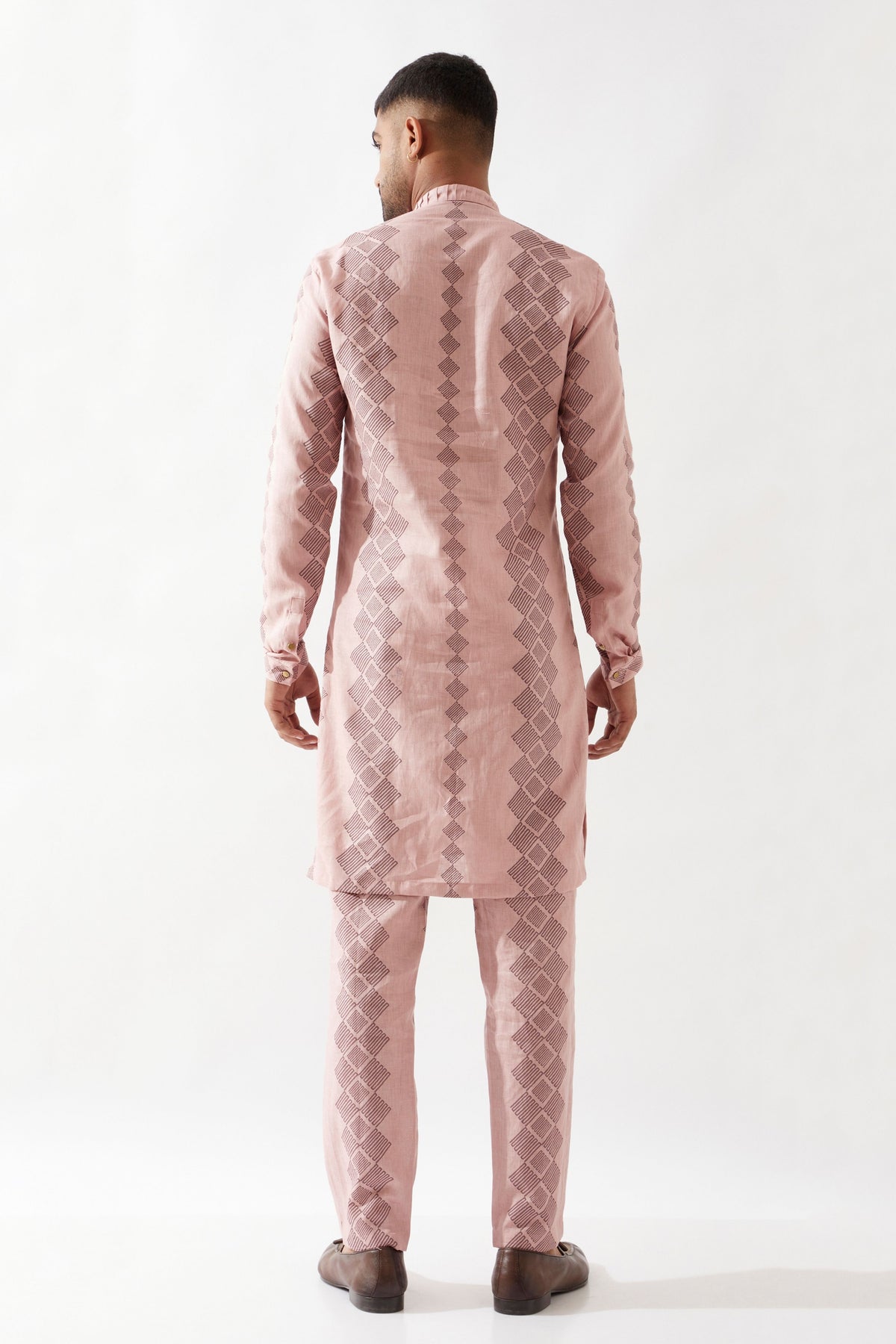 Zake Barbed Pink Kurta Set