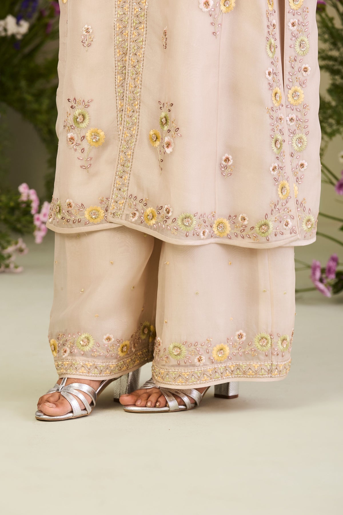 Afiya Kurta Set