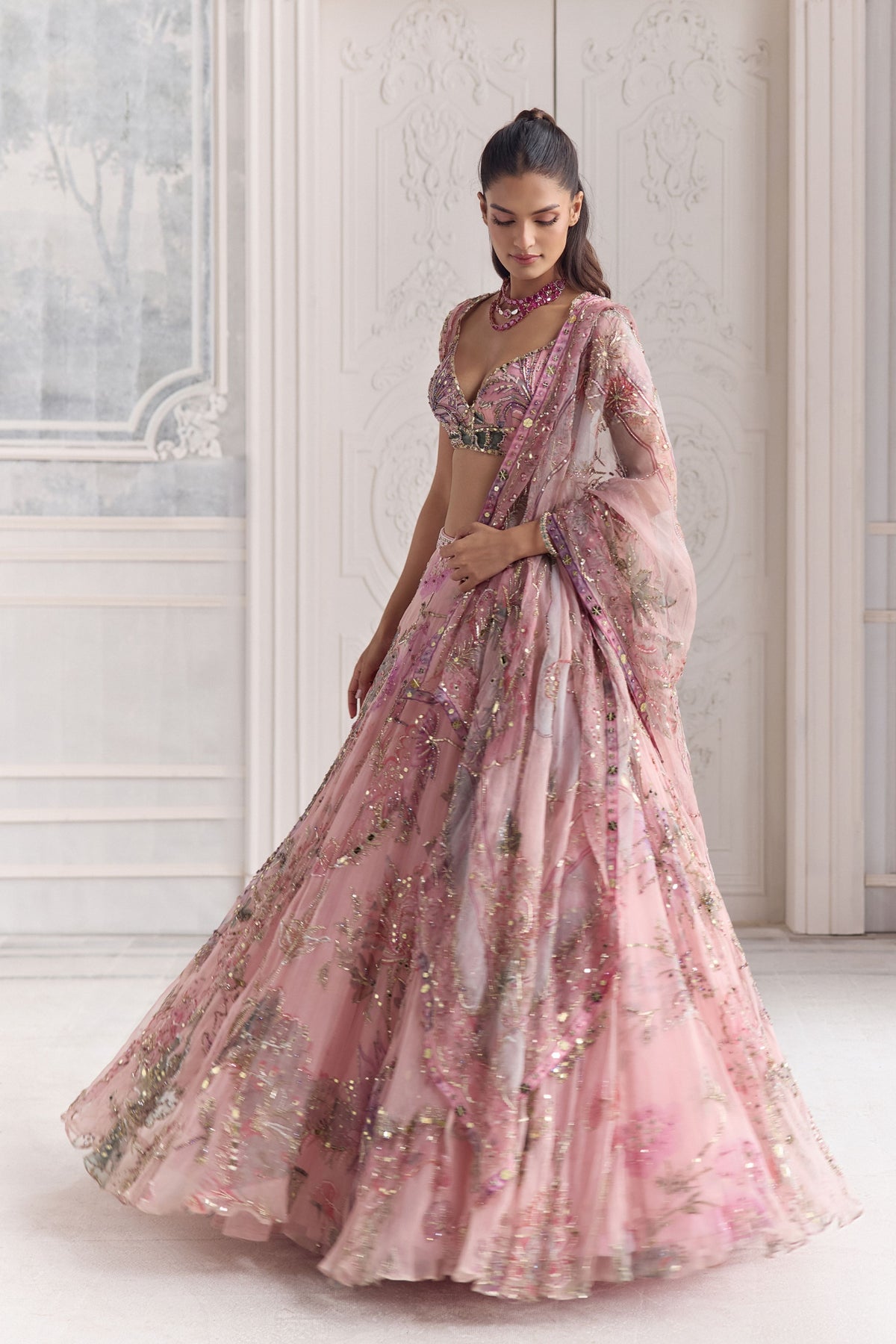 Sara Lehenga Set