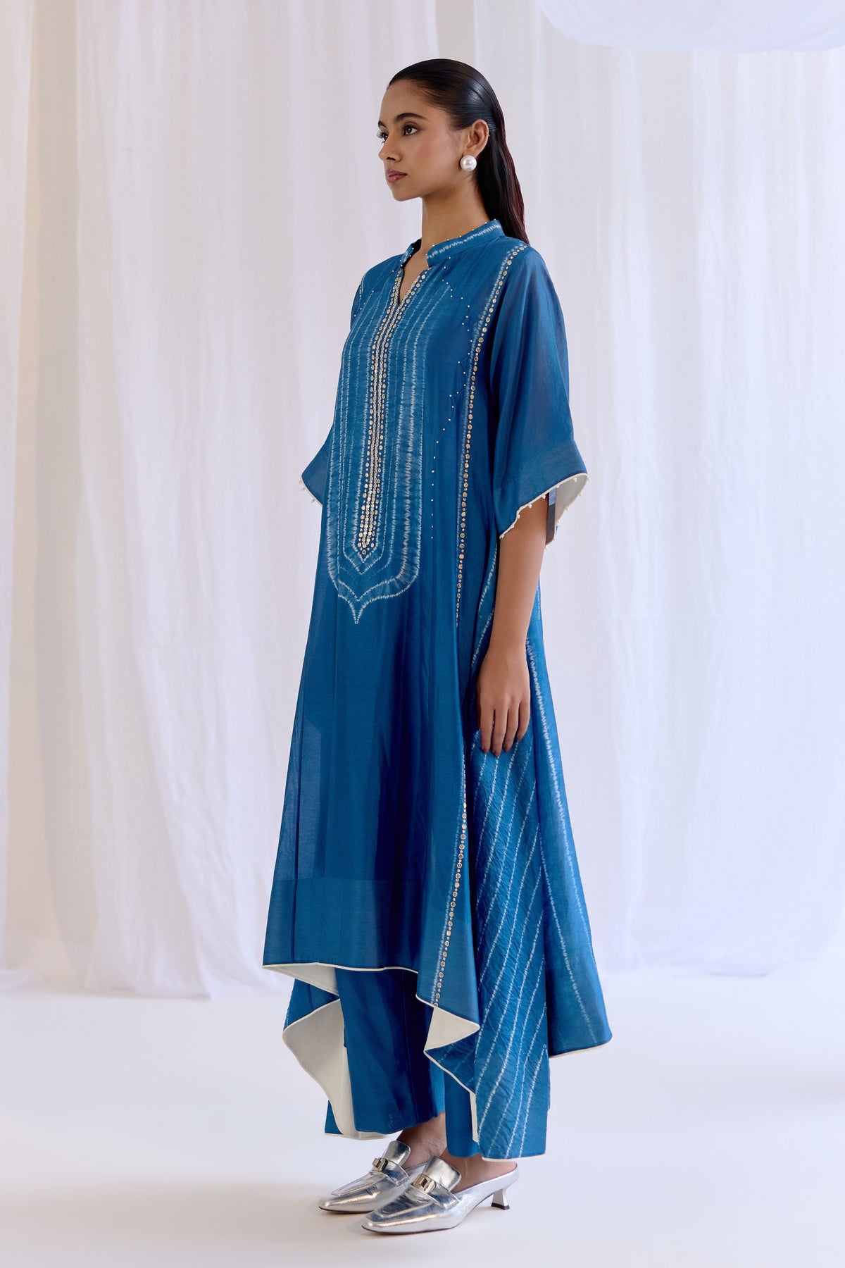 Neelaya Kurta Set