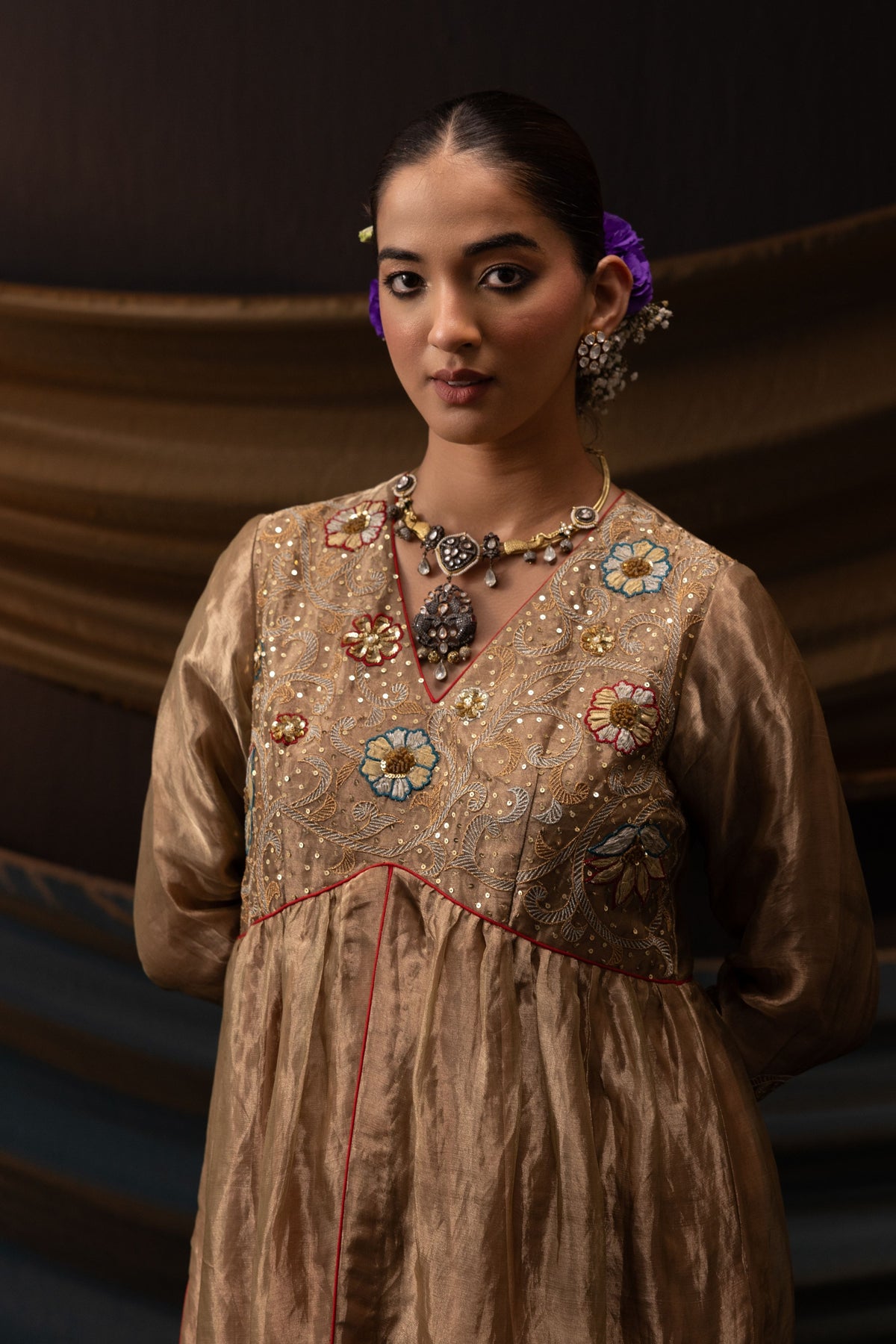 Gold Front Slit Kurta Set