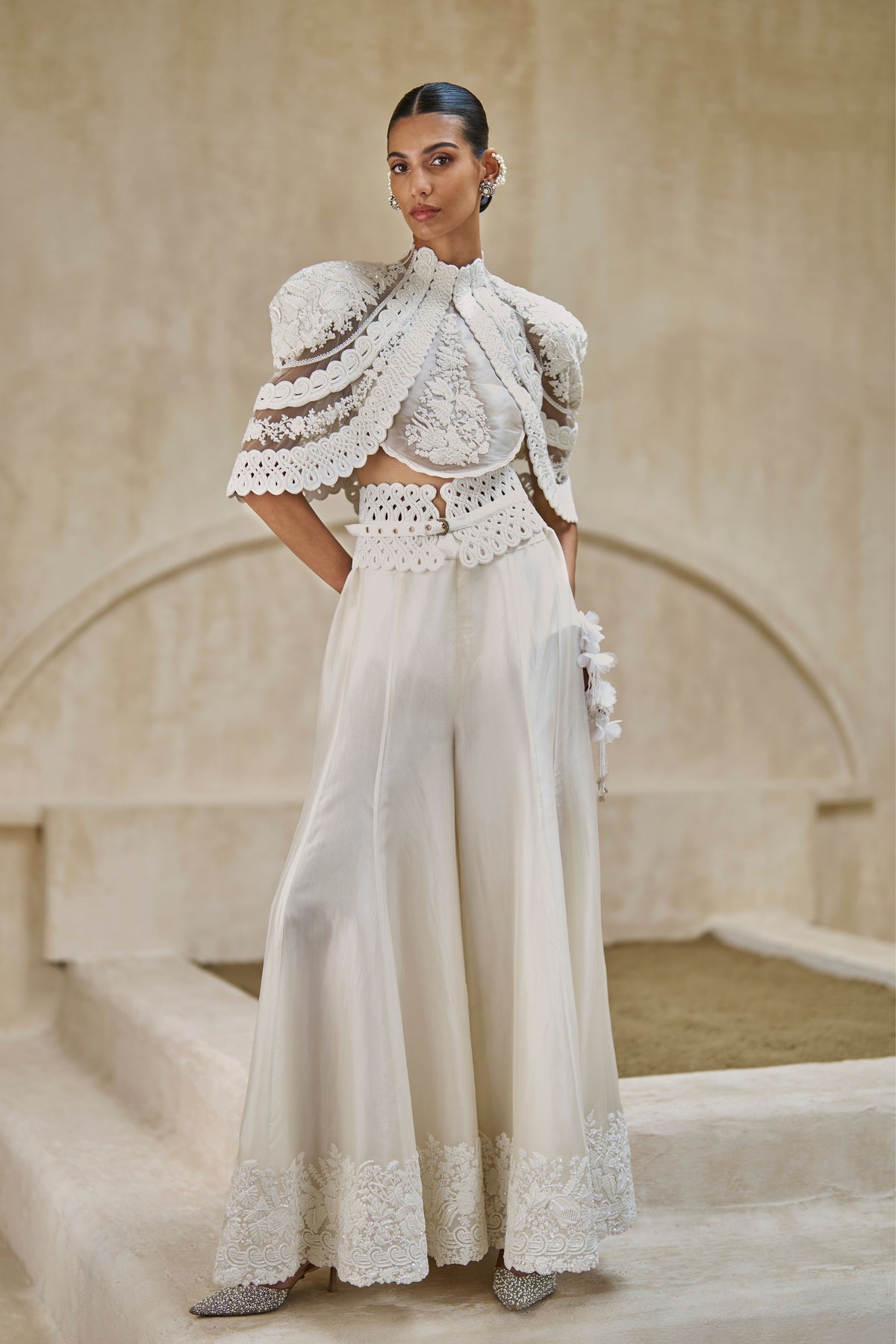 Heritage Bloom Cape Set