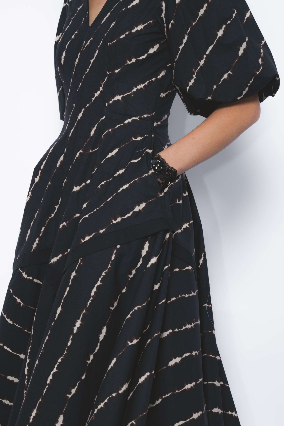 Thalia Dress in Spina Print