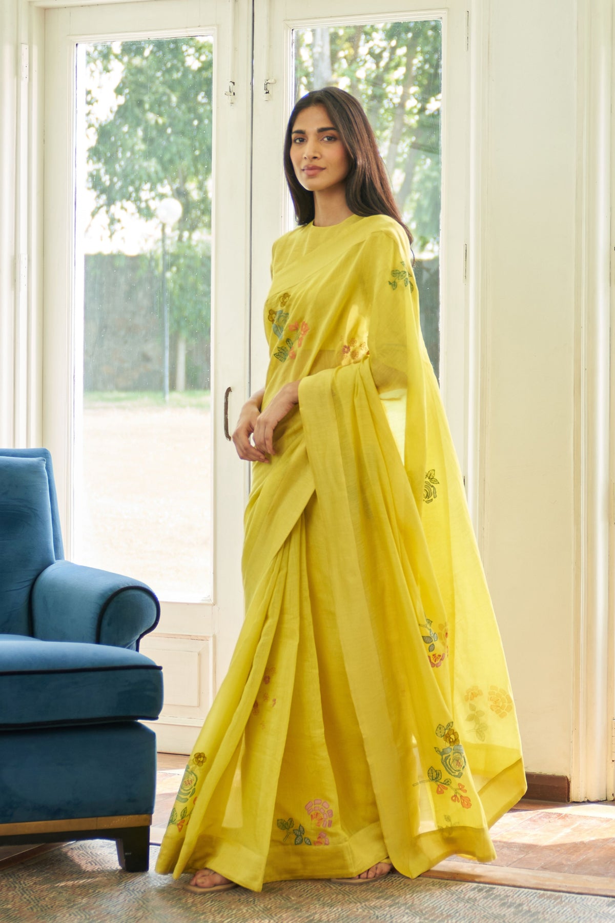 Daffodil Floral Applique Saree