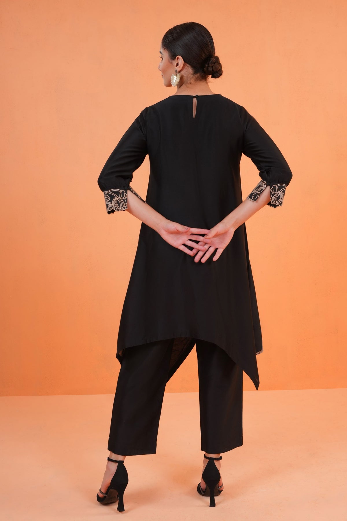 Black Oasis Tunic Set