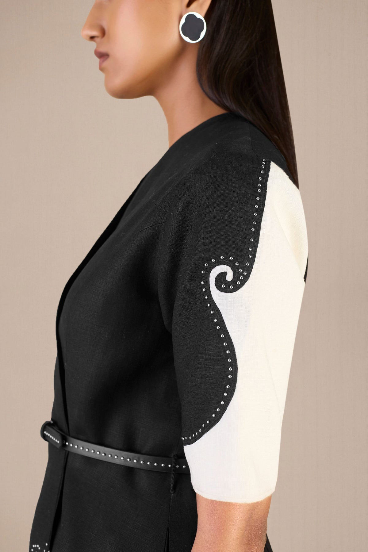 Safa Jacket Set in Black &amp; Ivory