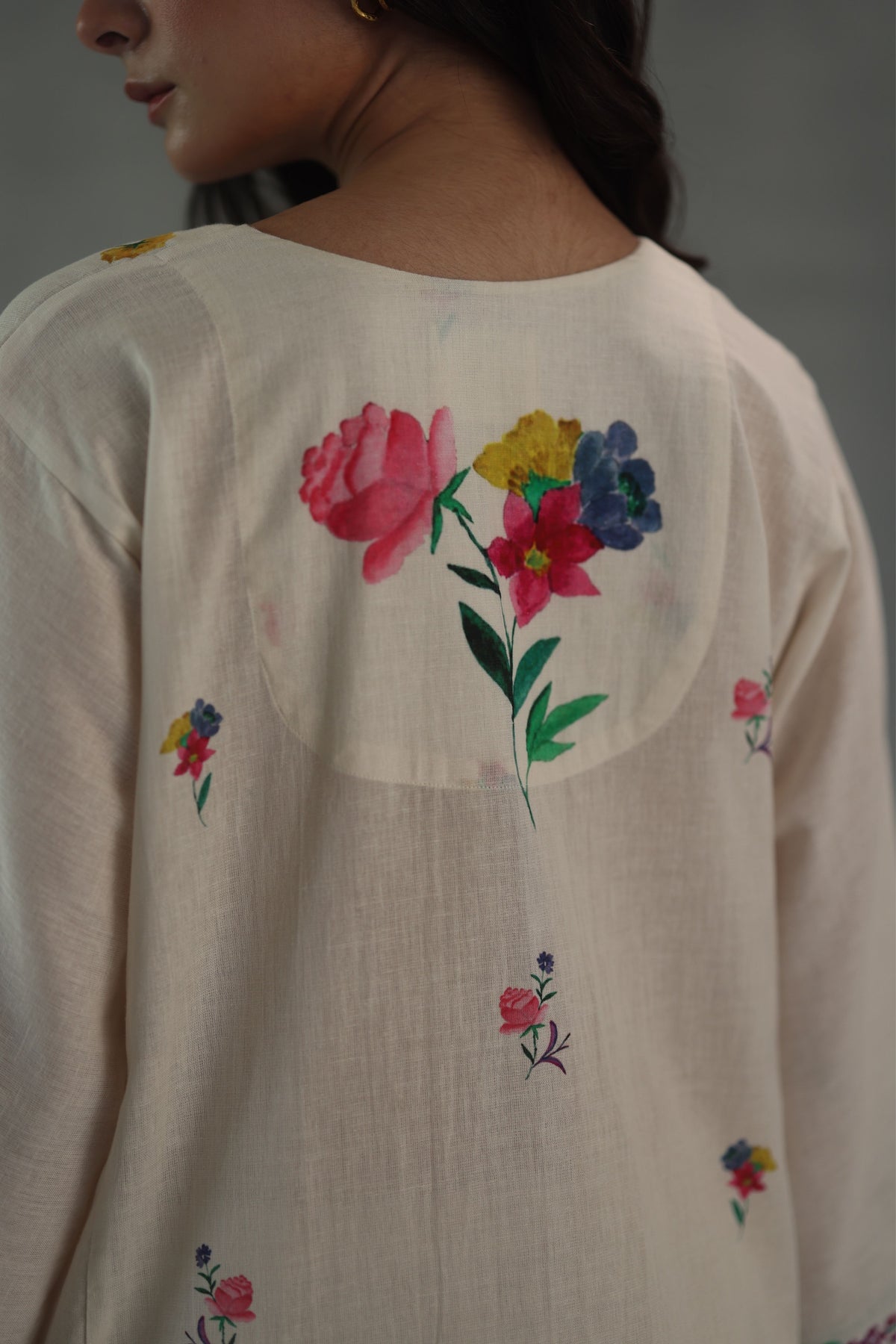 Ivory Meadow Song Phiran Set