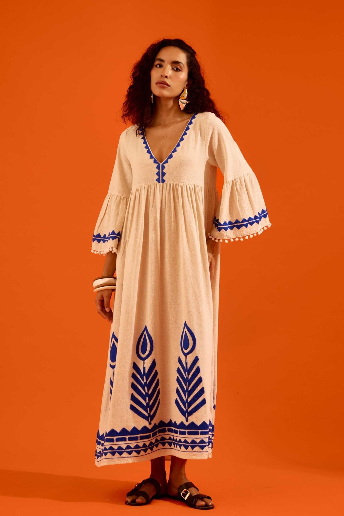jute dress for ladies Soft on the skin, raw in texture, bold in spirit. This jute dress is a quiet revolution handcrafted from natural fibres, designed for women who wear their values as beautifully as
