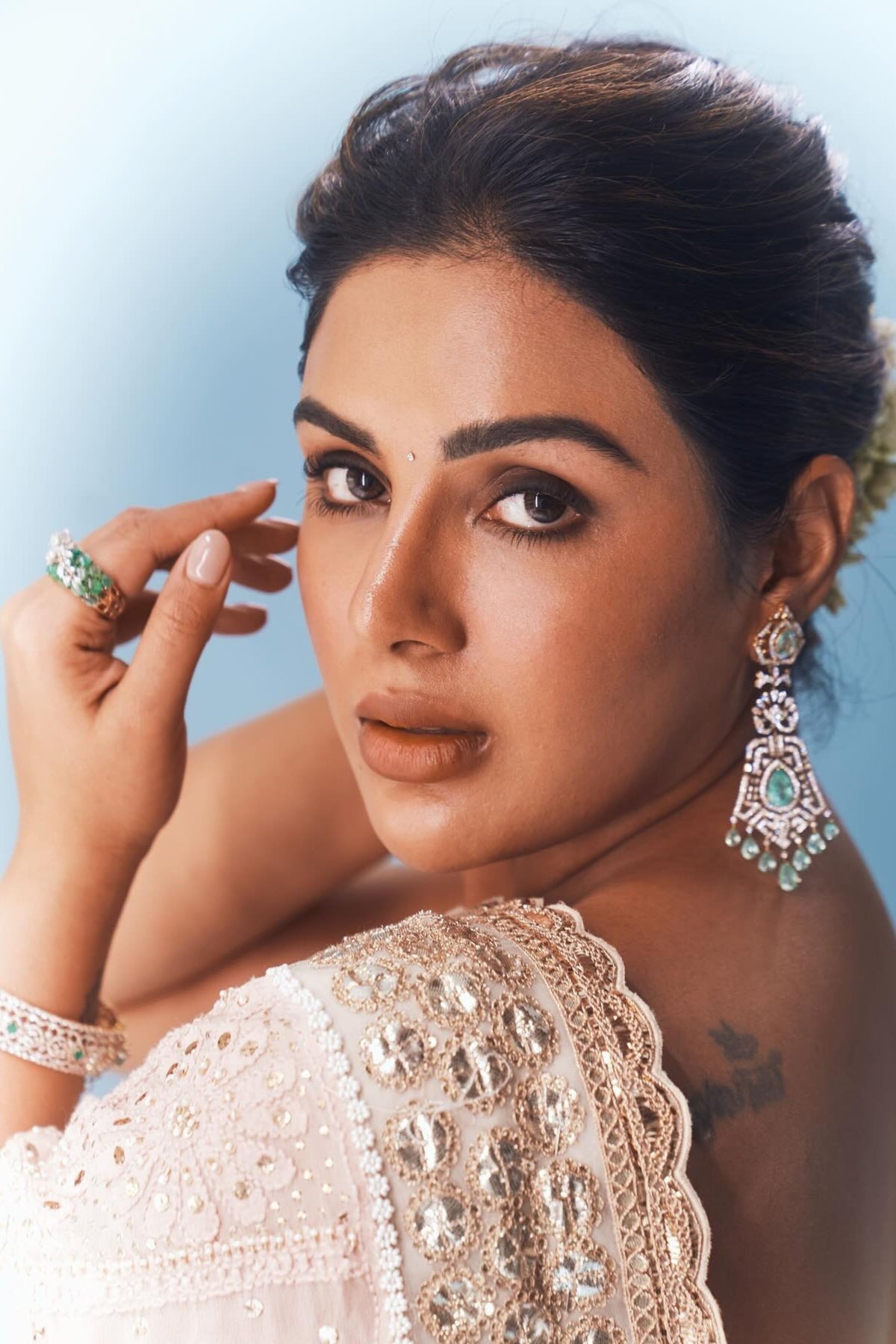 Samyuktha in Faabiiana