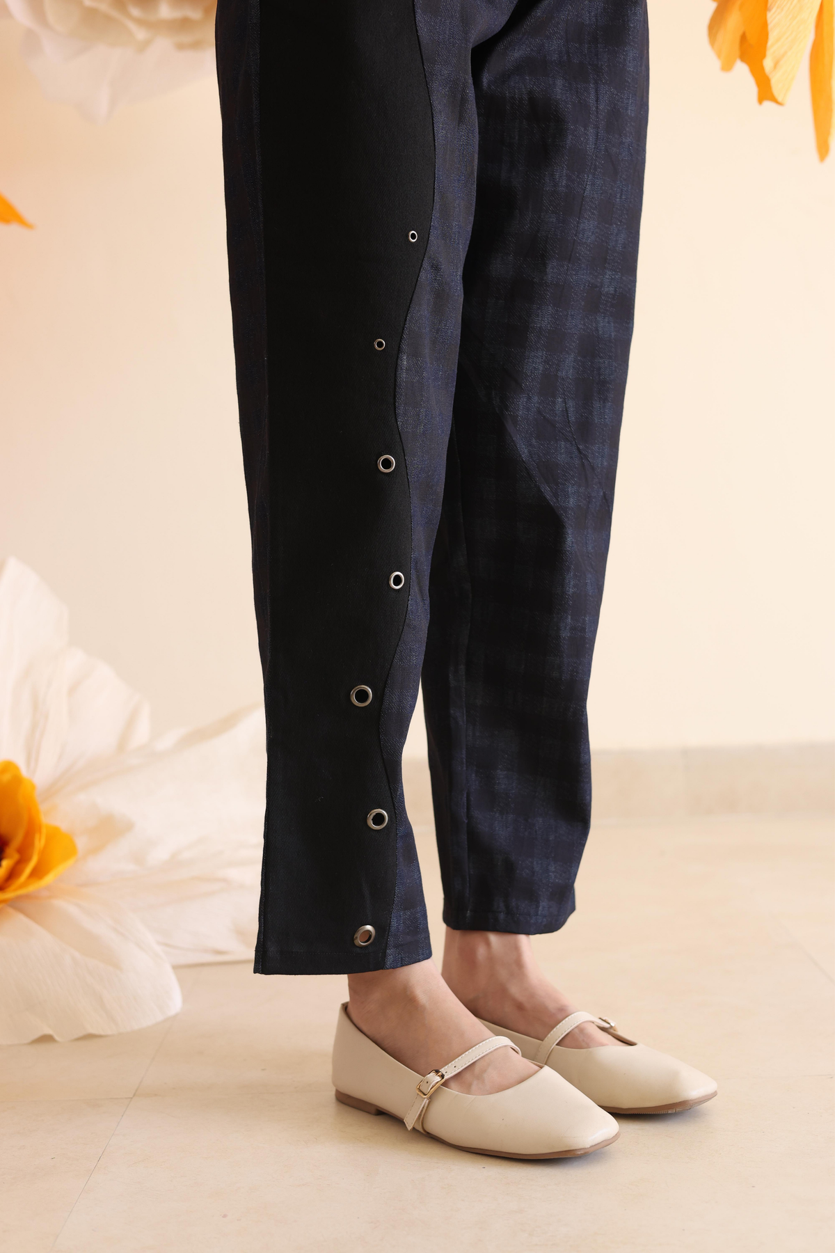Coal Checkered Pants