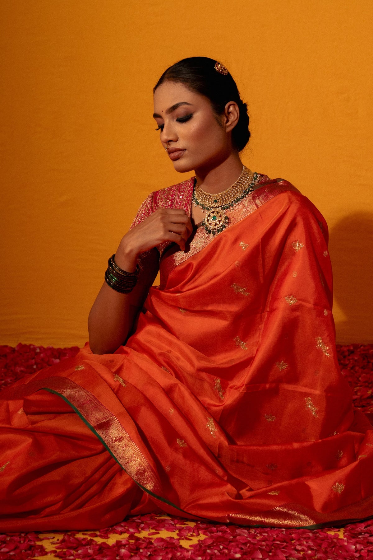Kili Vanam Saree Set