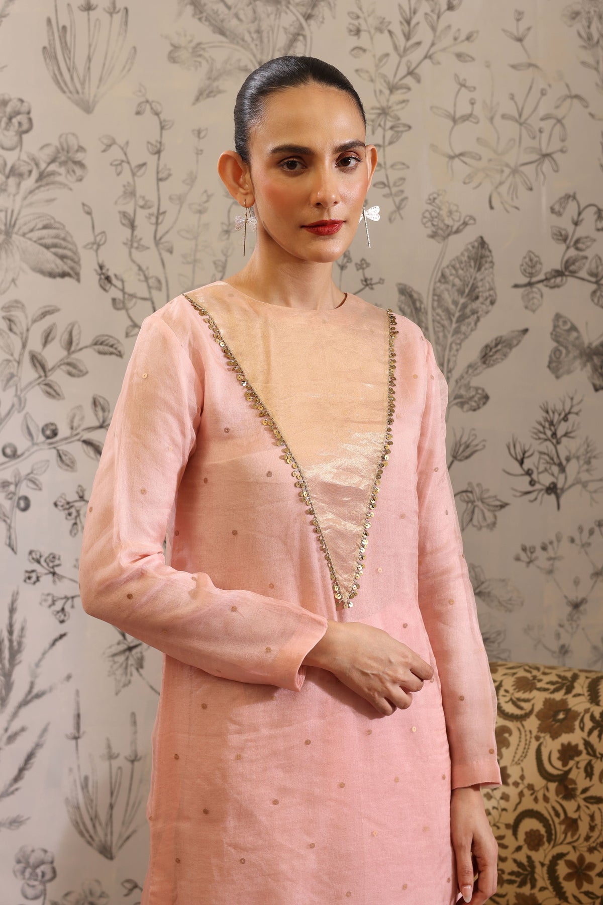 Sukanda Pink Kurta Set