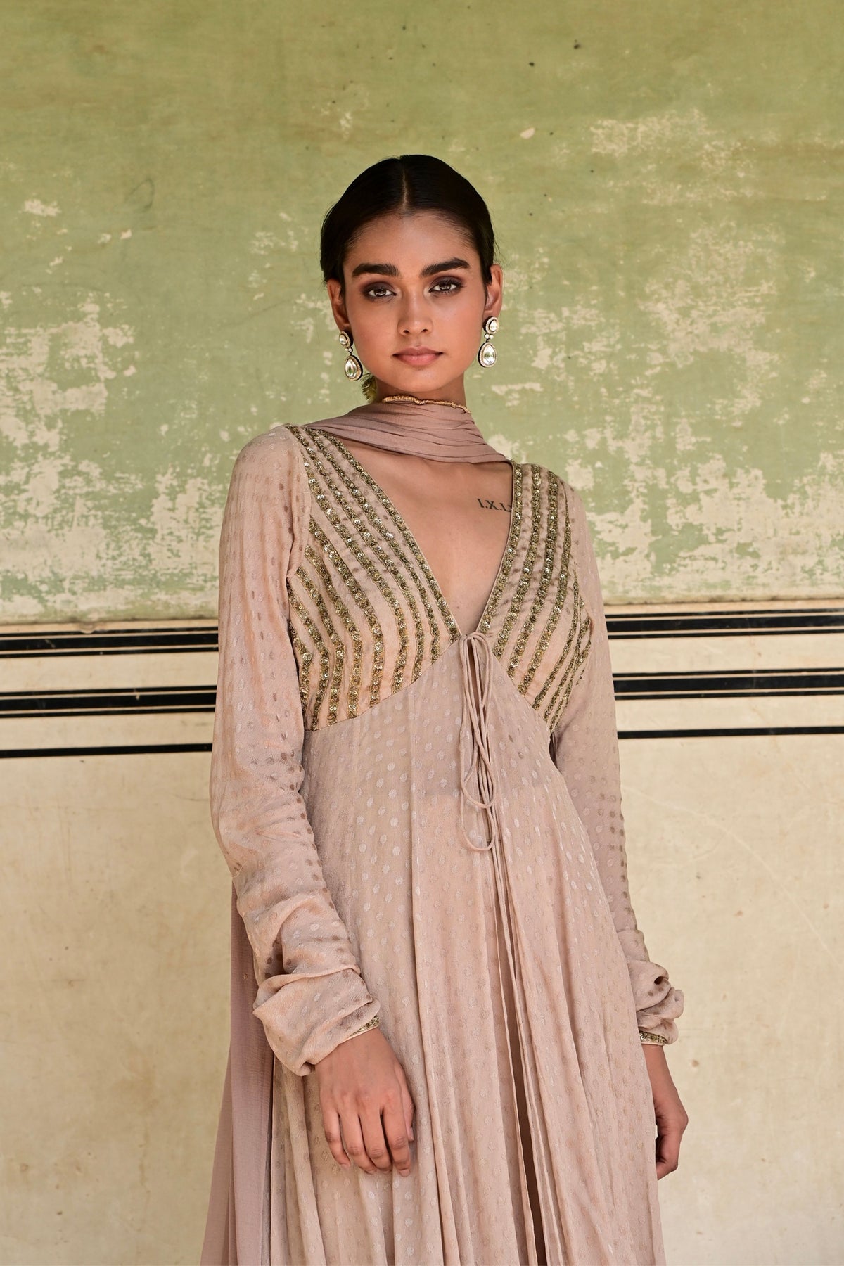 Gulnaar Kurta Set