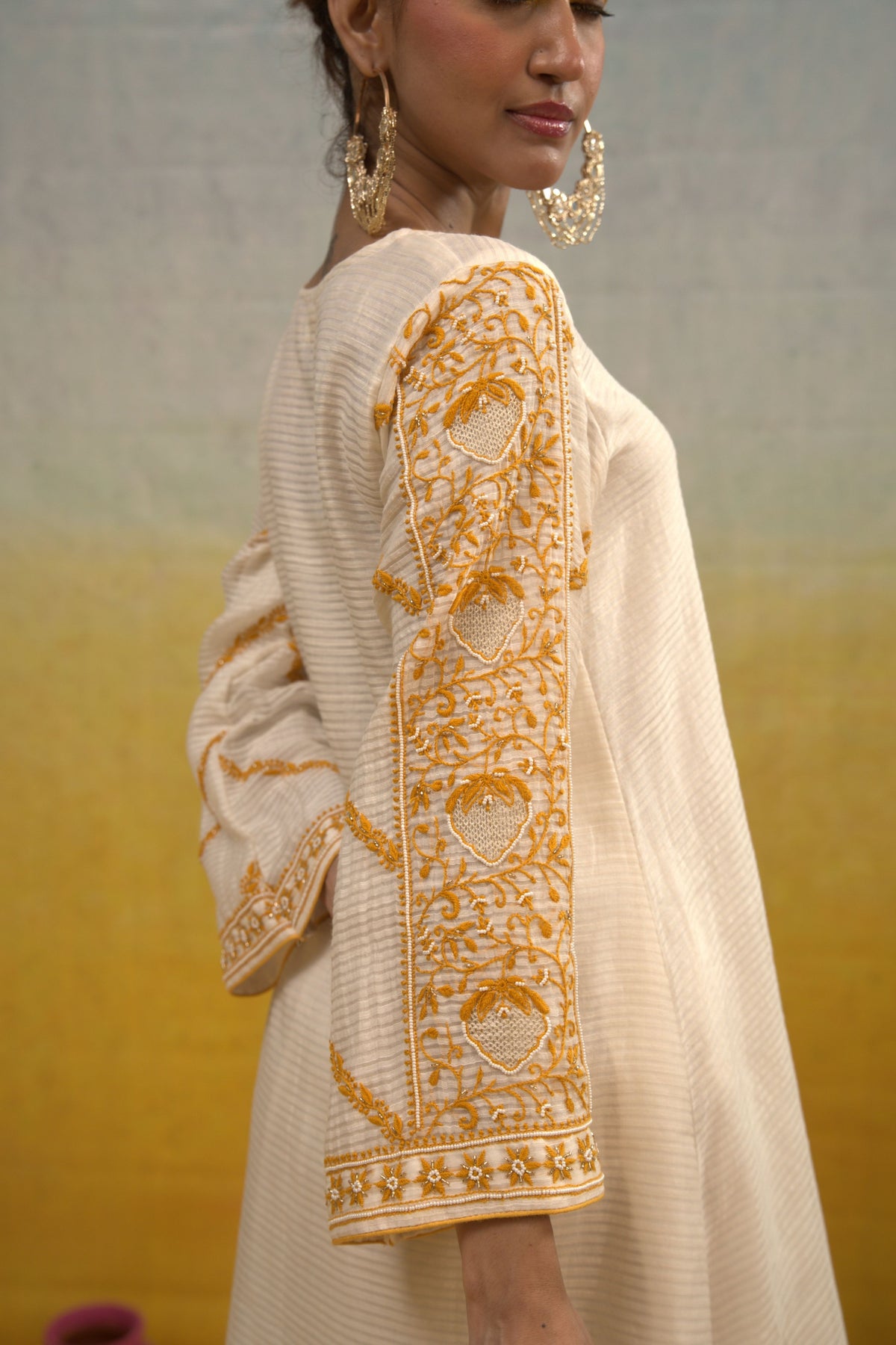 White Tunic and Tulip Salwar Set