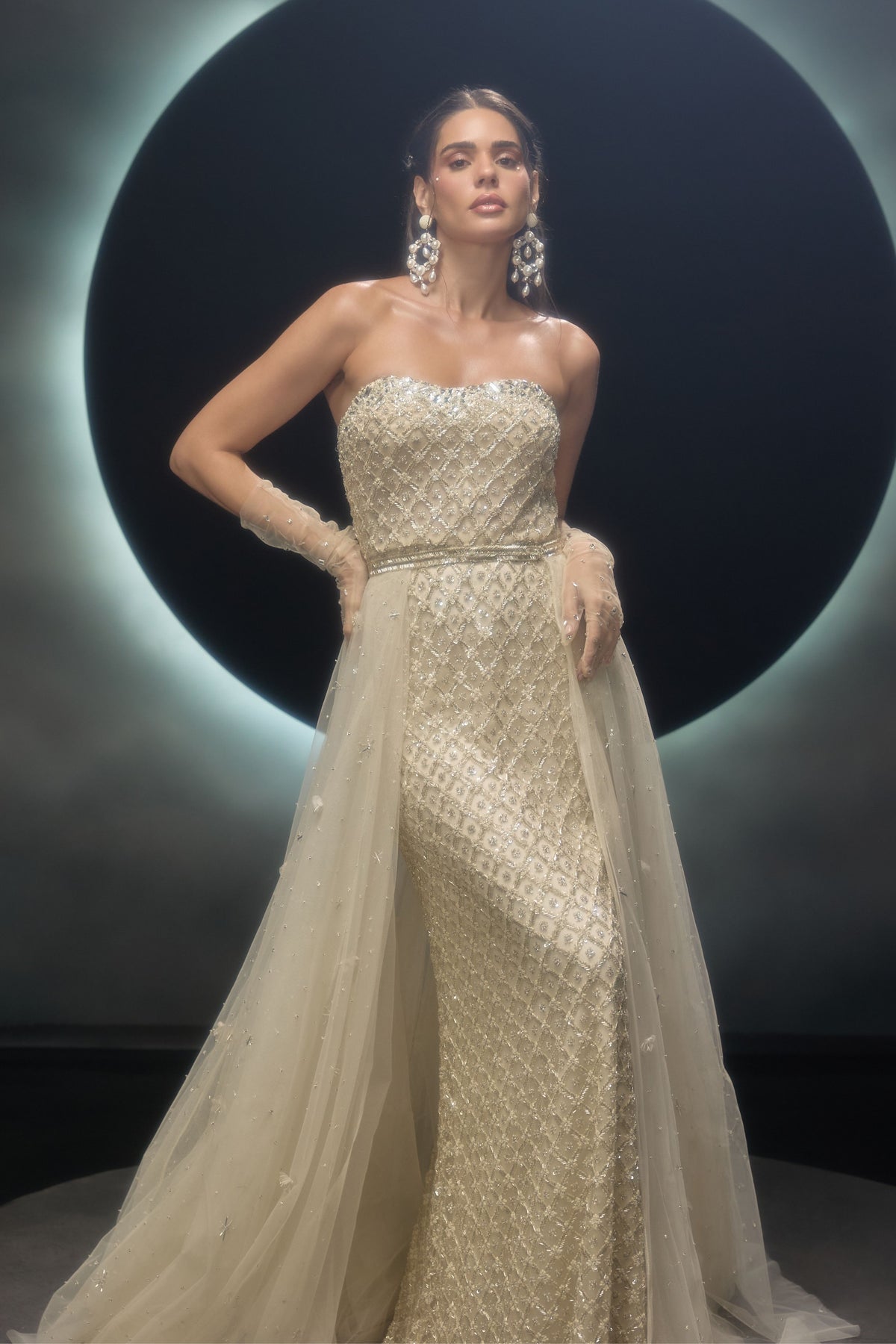 Radiara Gown