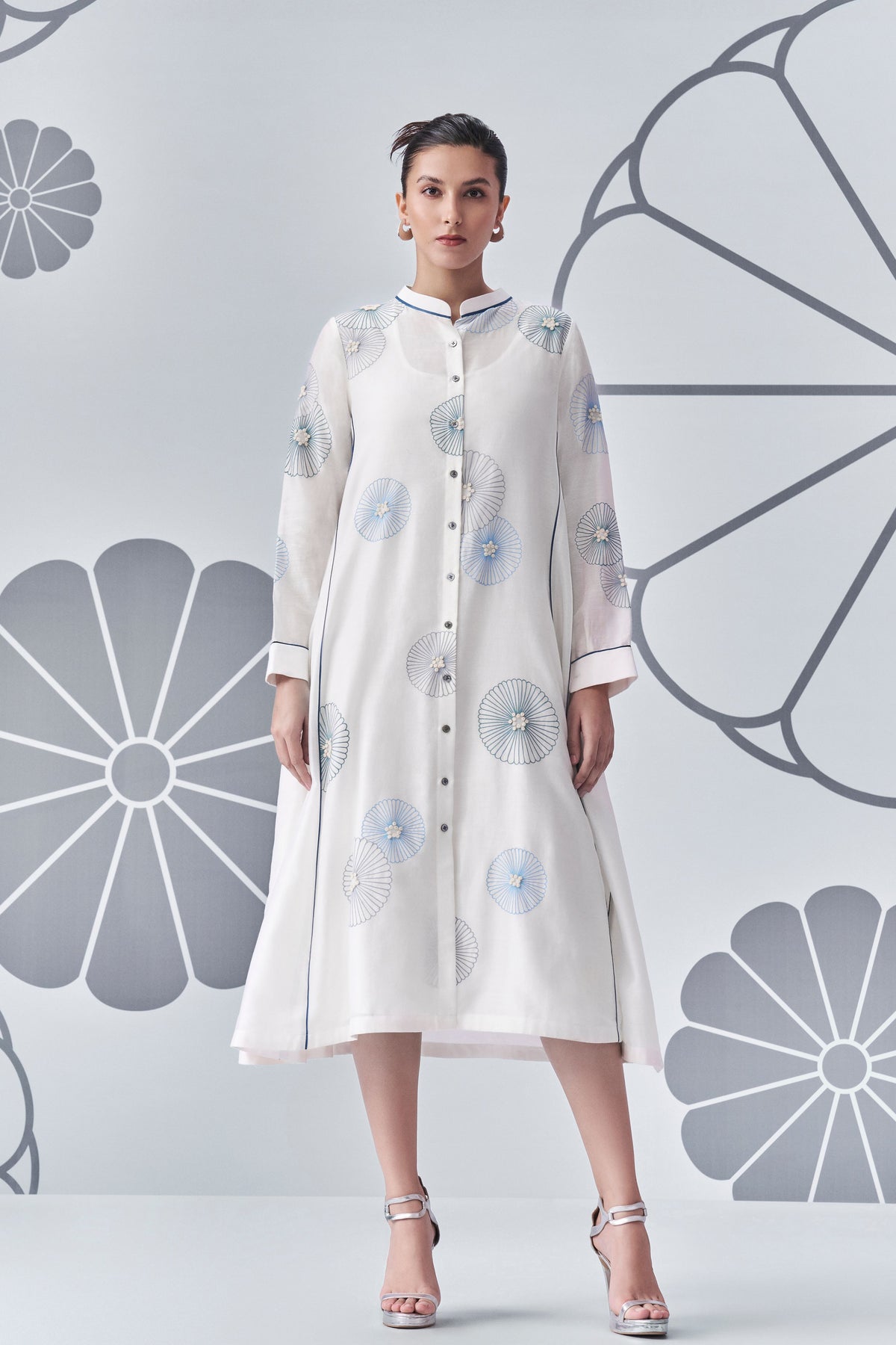 Ivory Paneled Kurta