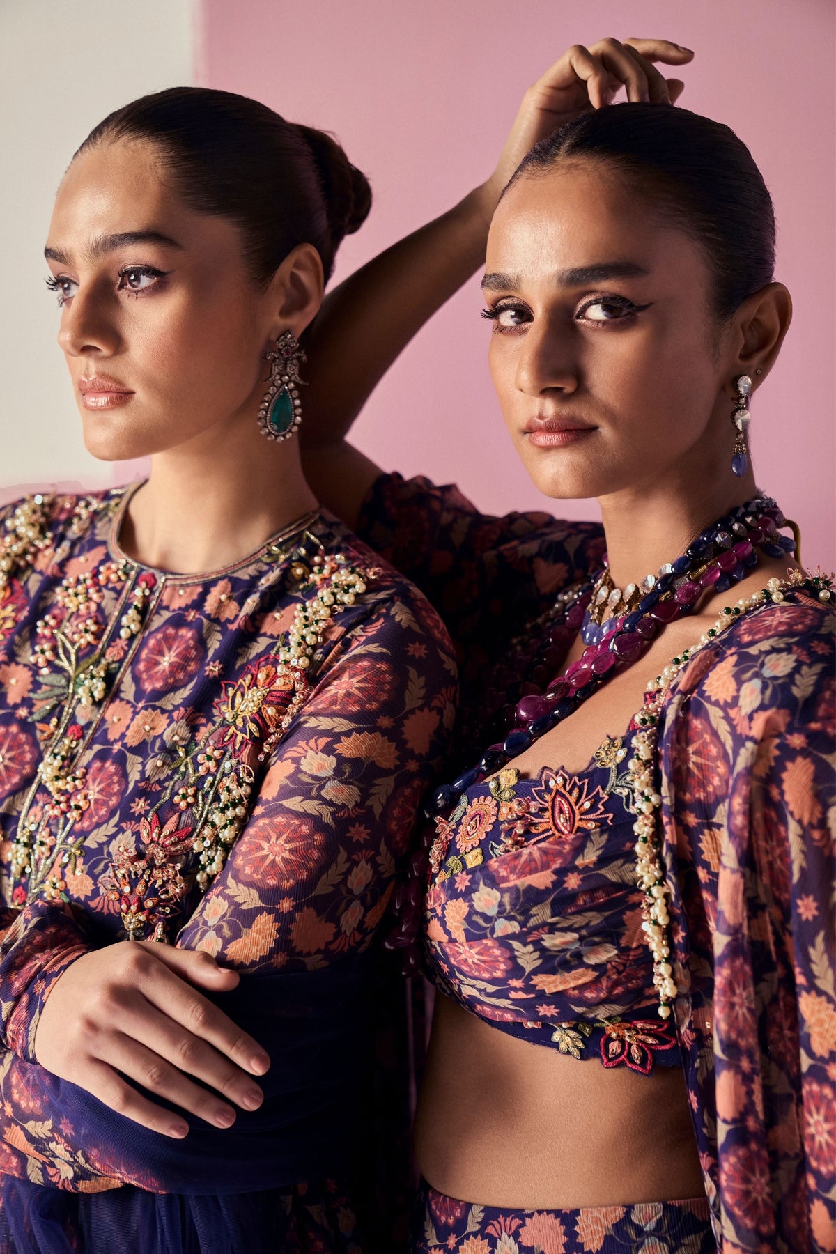 Saaja Navy Anarkali Set